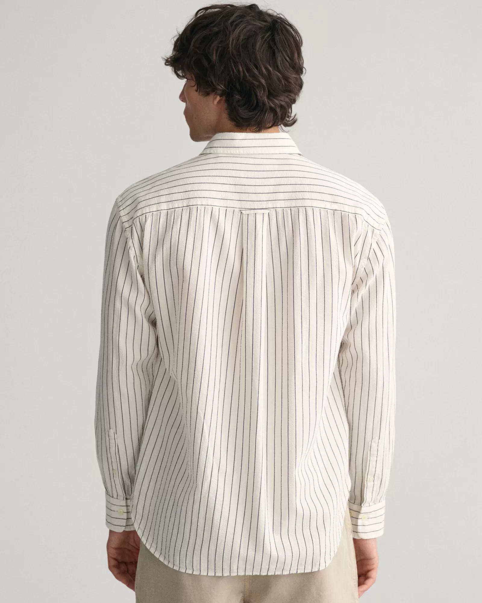 GANT Relaxed Fit Pinstriped Seersucker Shirt | Skjortor