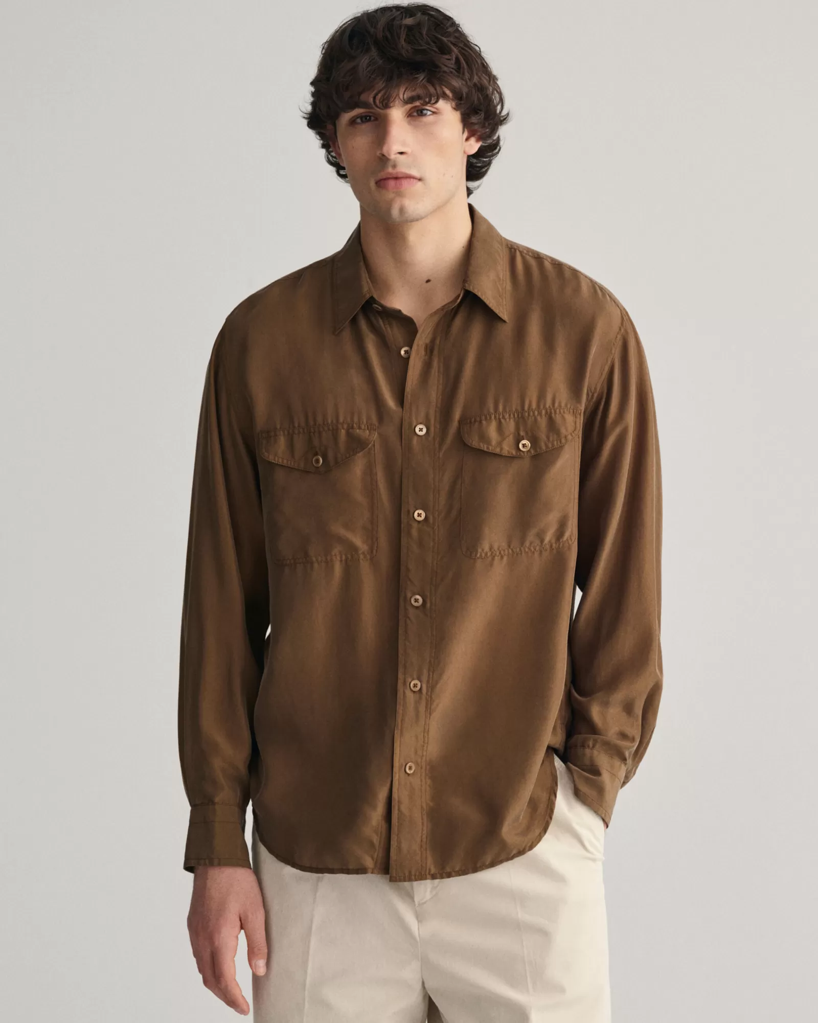 GANT Relaxed Fit Silk Shirt | Skjortor