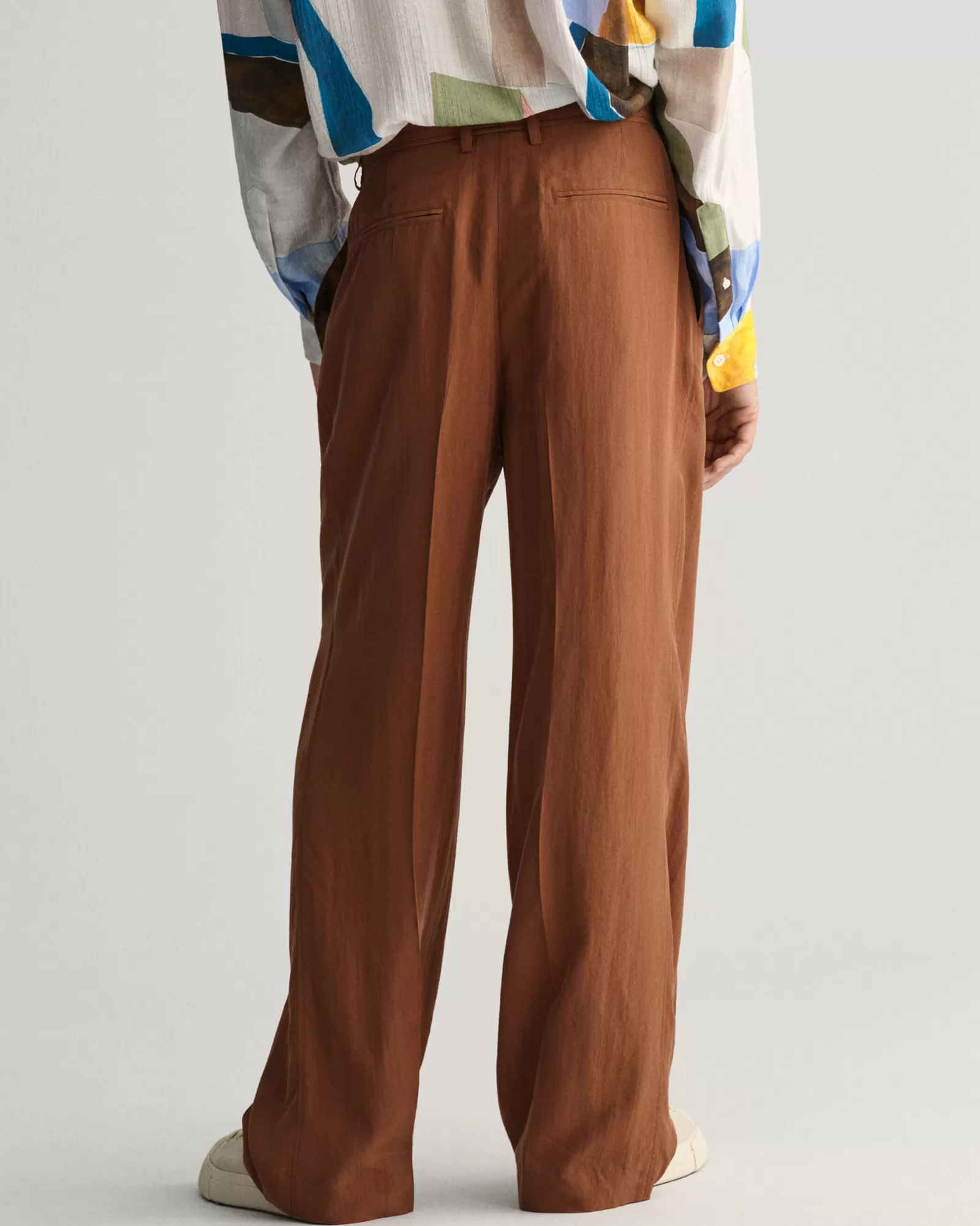 GANT Relaxed Fit Silk Suit Pants | Byxor & Chinos