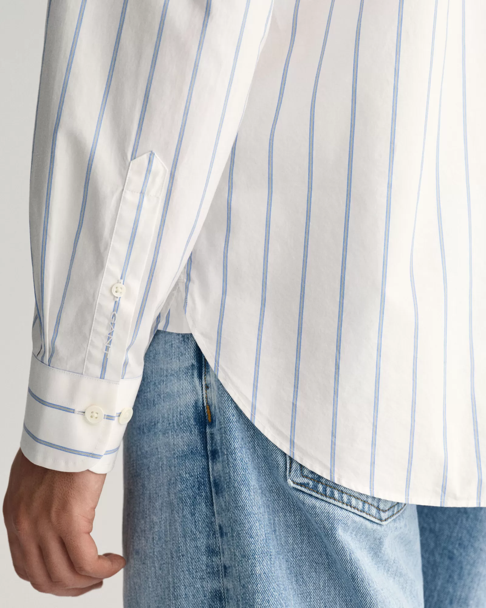 GANT Relaxed Fit Striped Heritage Poplin Shirt | Skjortor