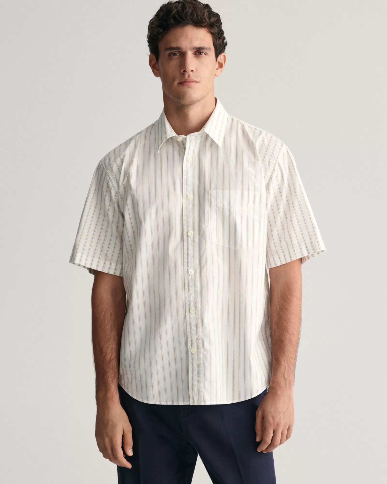GANT Relaxed Fit Striped Heritage Poplin Short Sleeve Shirt | Skjortor
