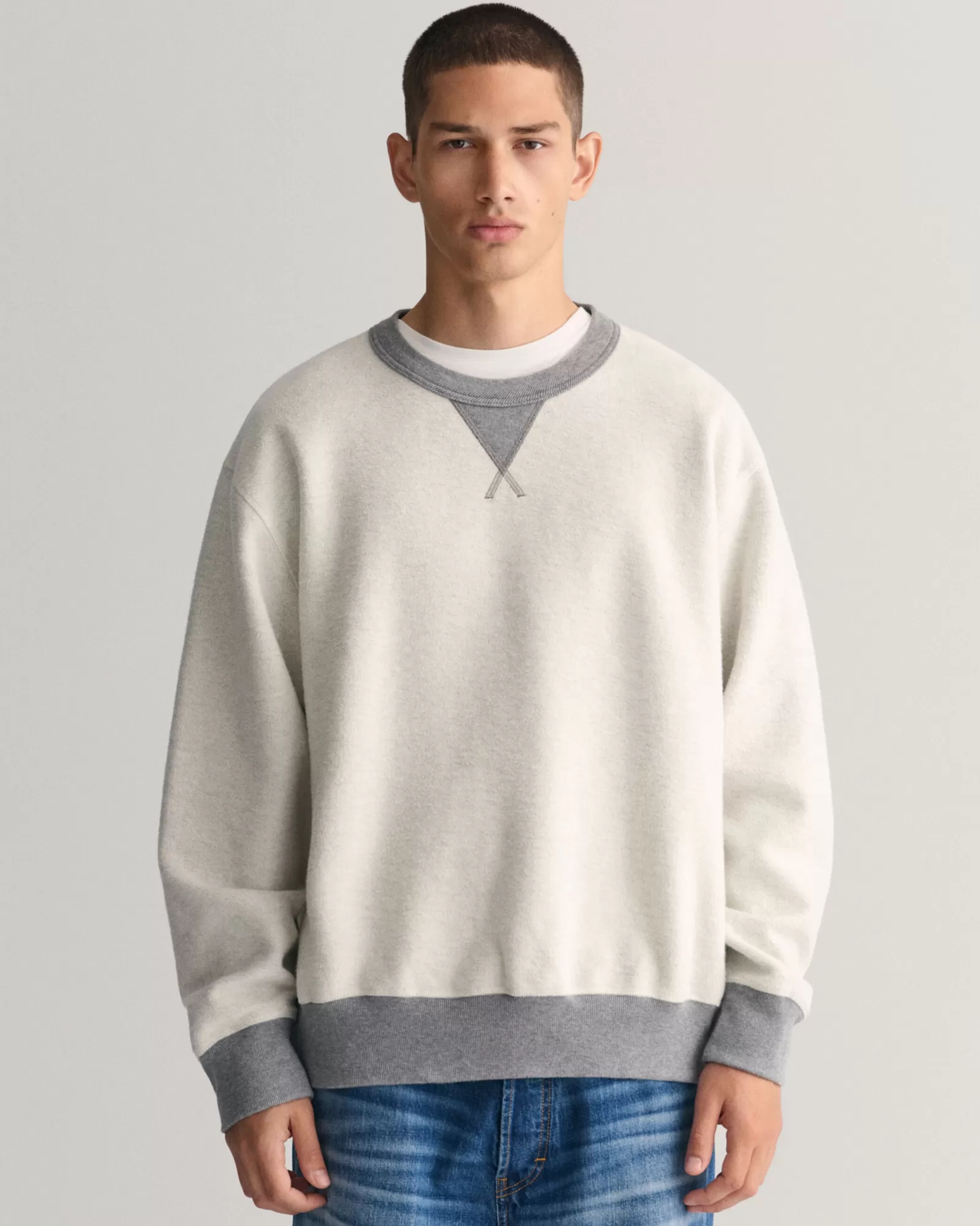 GANT Reversed Crew Neck Sweatshirt | Hoodies & Tröjor