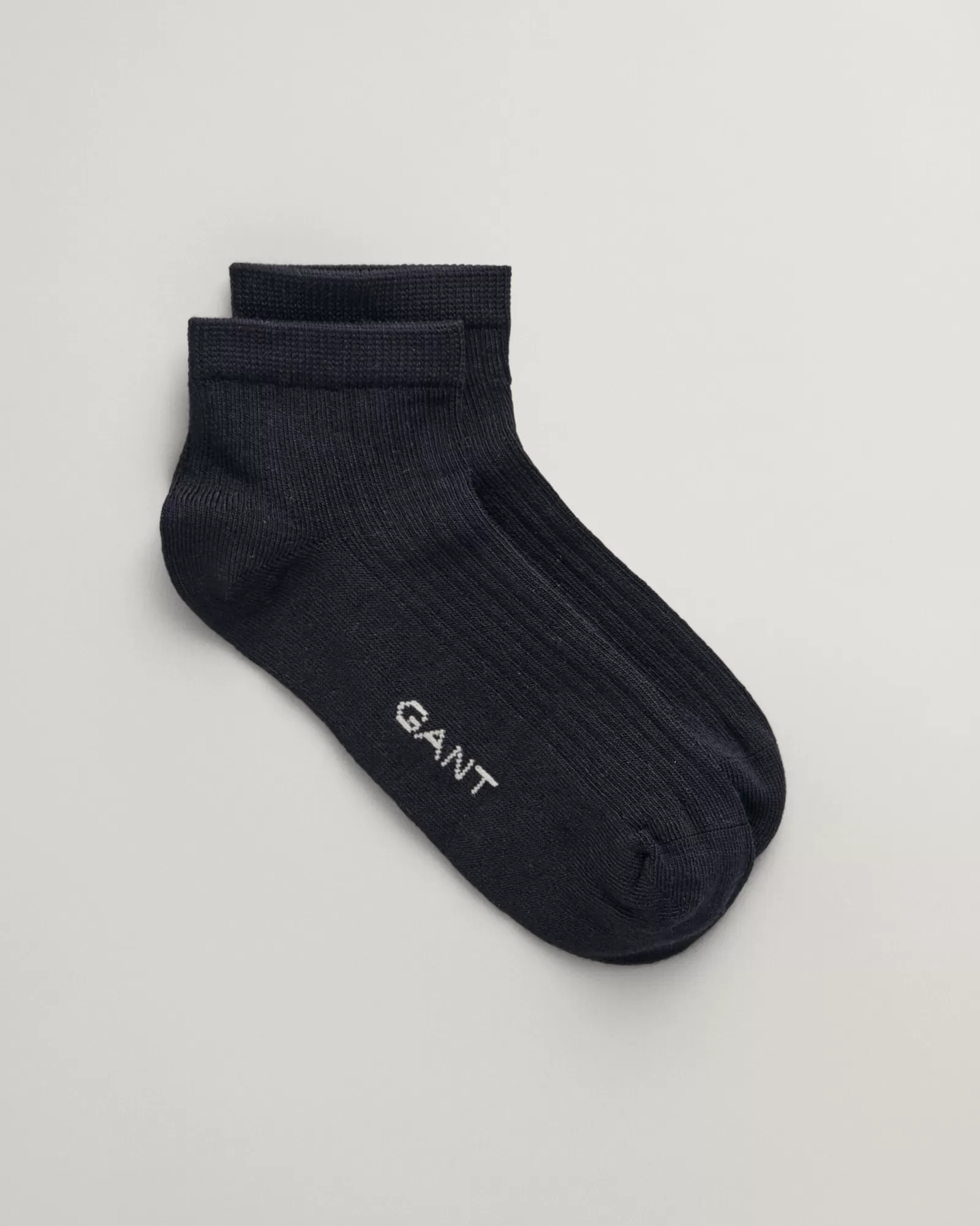 GANT Ribbed Lyocell Ankle Socks | Strumpor