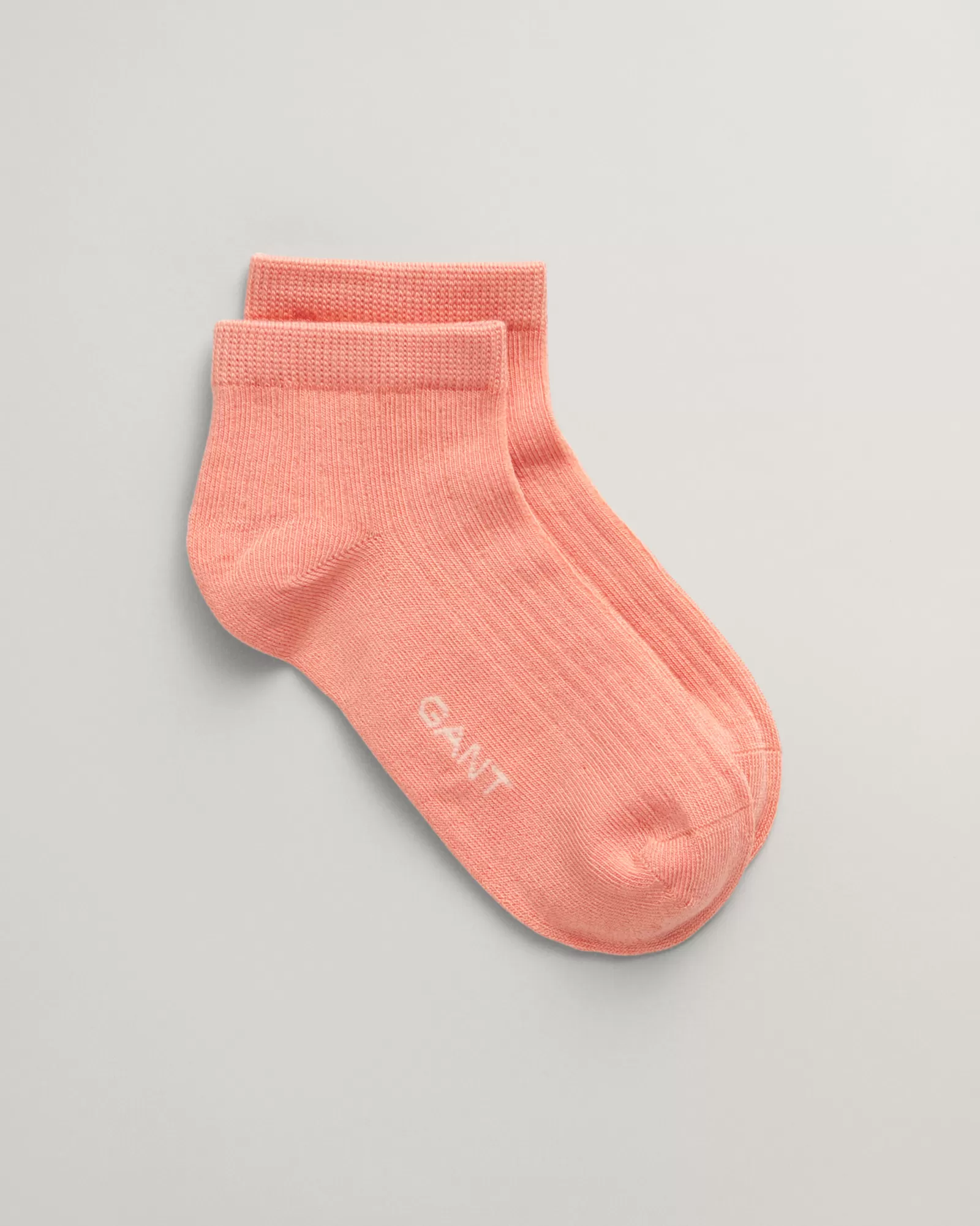 GANT Ribbed Lyocell Ankle Socks | Strumpor