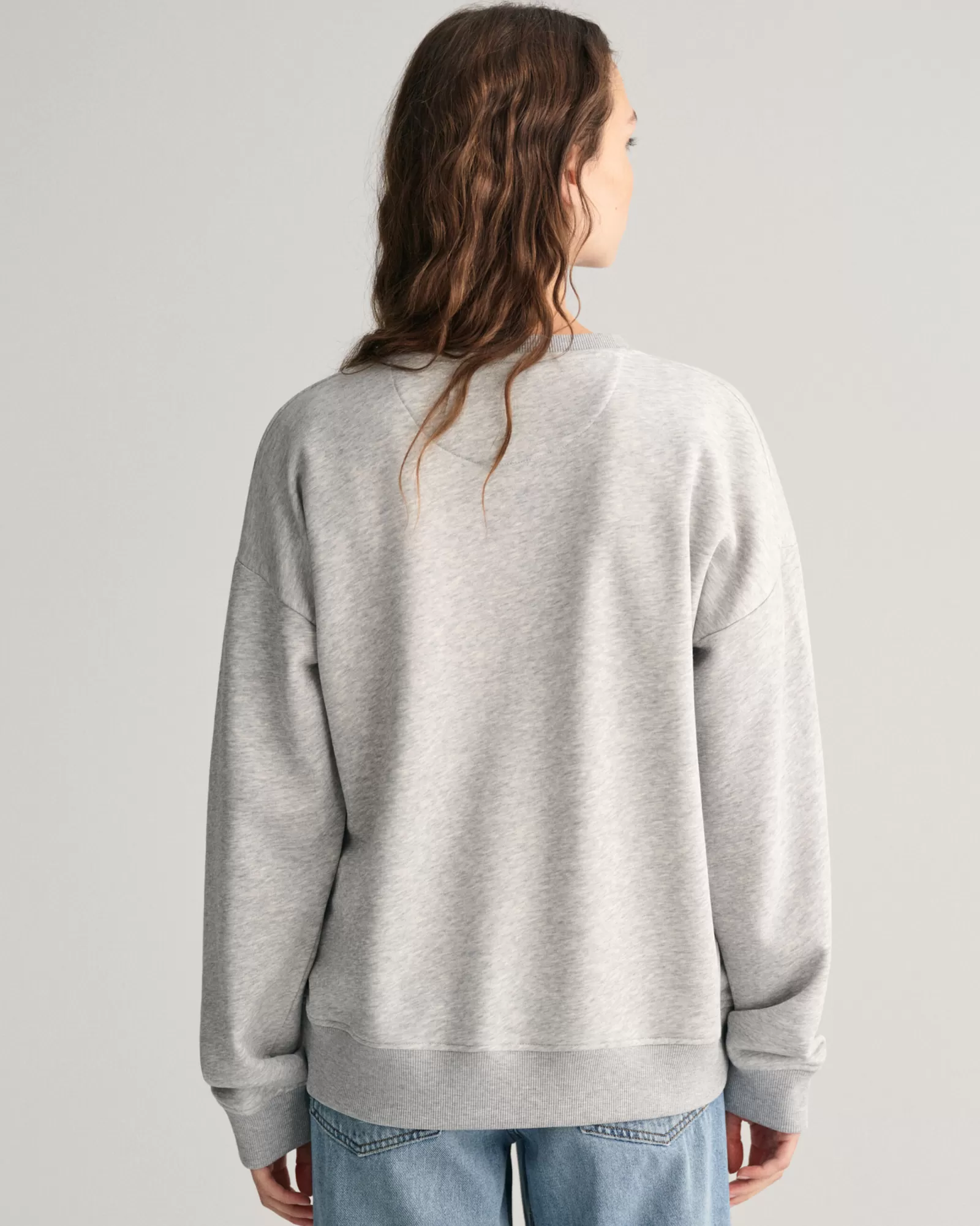 GANT Shield Crew Neck Sweatshirt | Hoodies & Tröjor