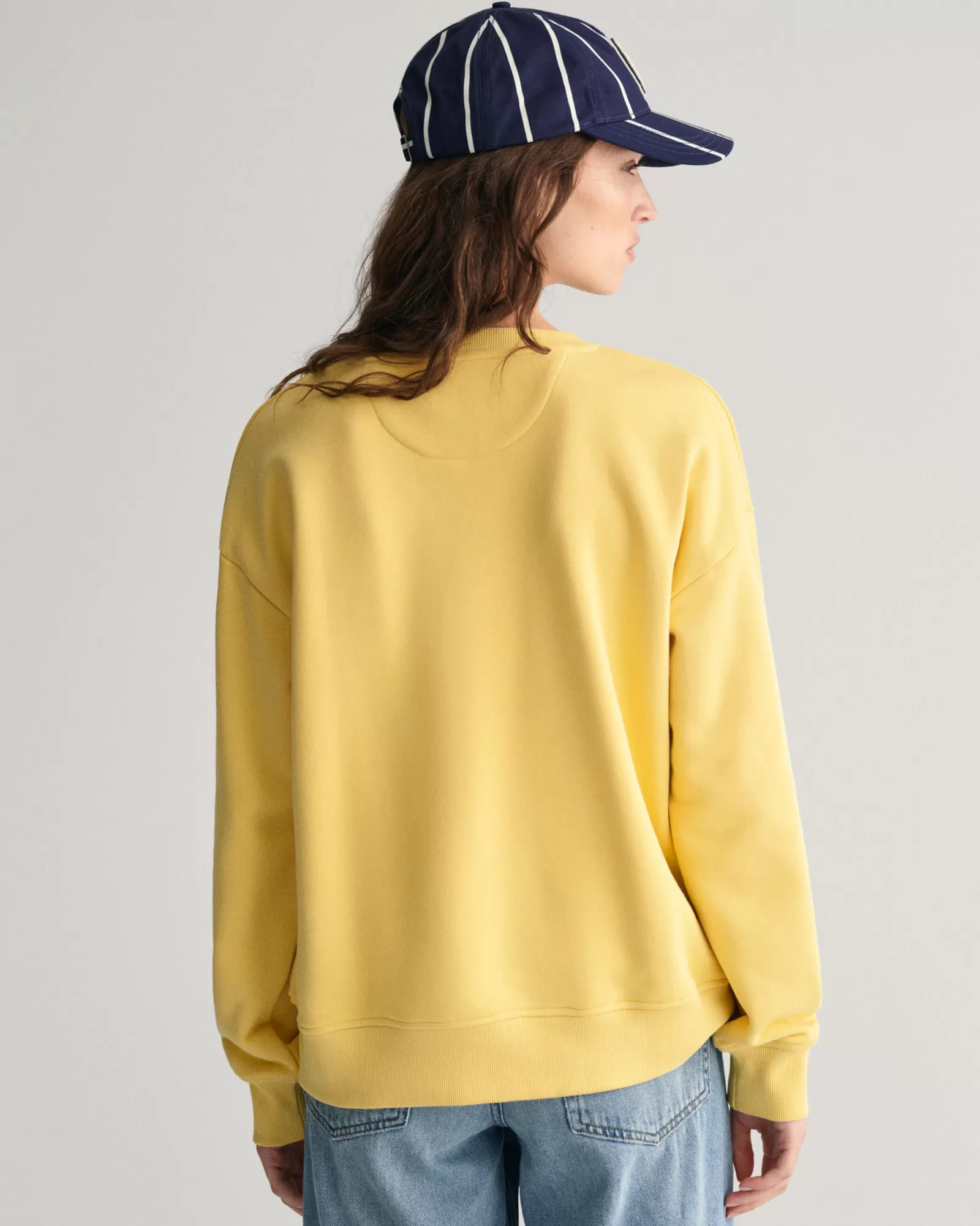 GANT Shield Crew Neck Sweatshirt | Hoodies & Tröjor