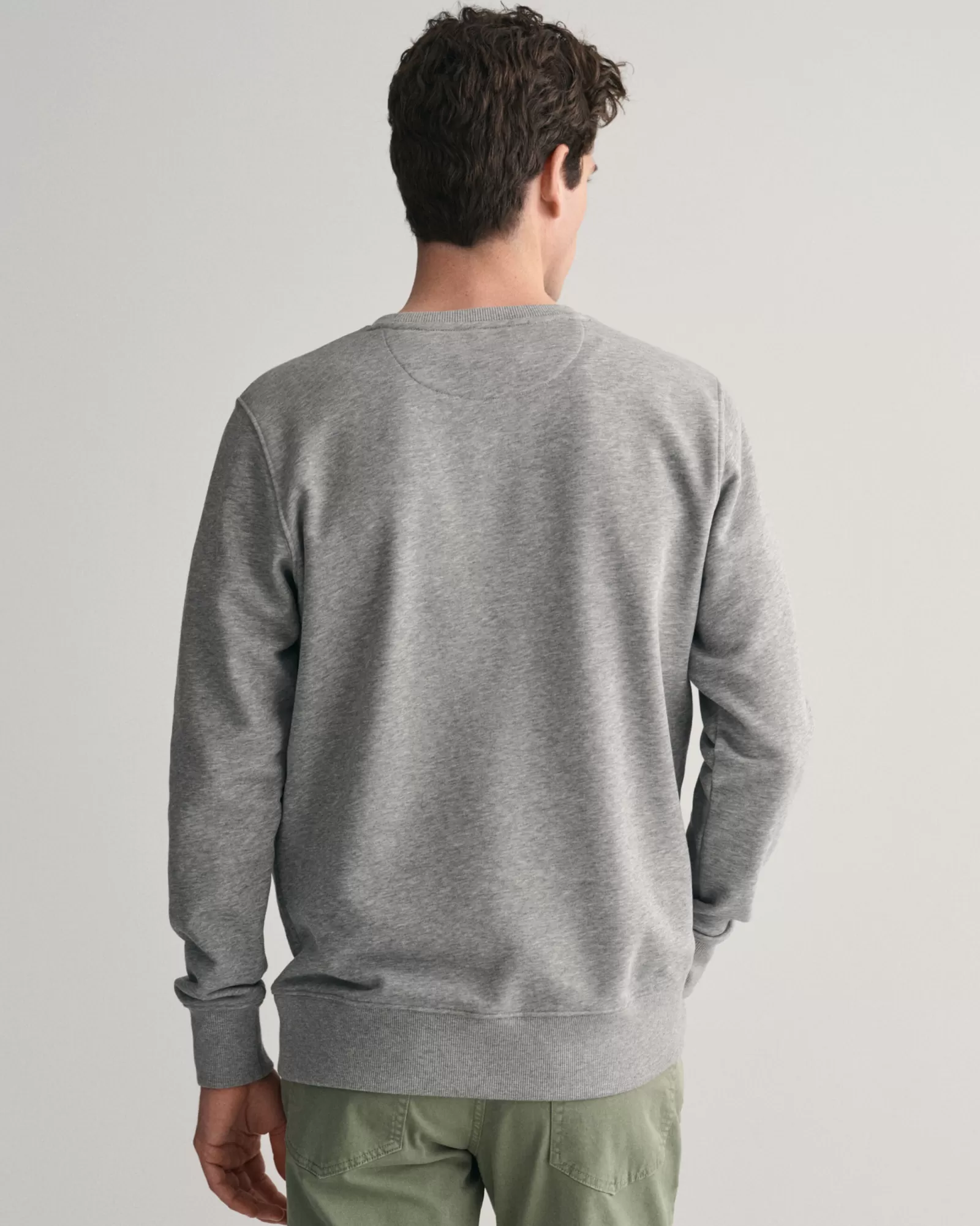 GANT Shield Crew Neck Sweatshirt | Hoodies & Tröjor