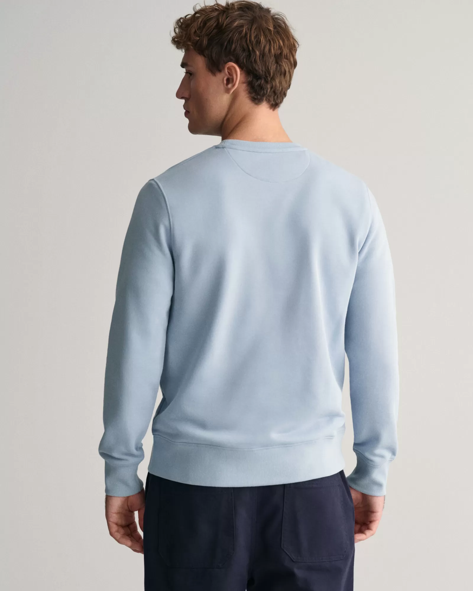 GANT Shield Crew Neck Sweatshirt | Hoodies & Tröjor