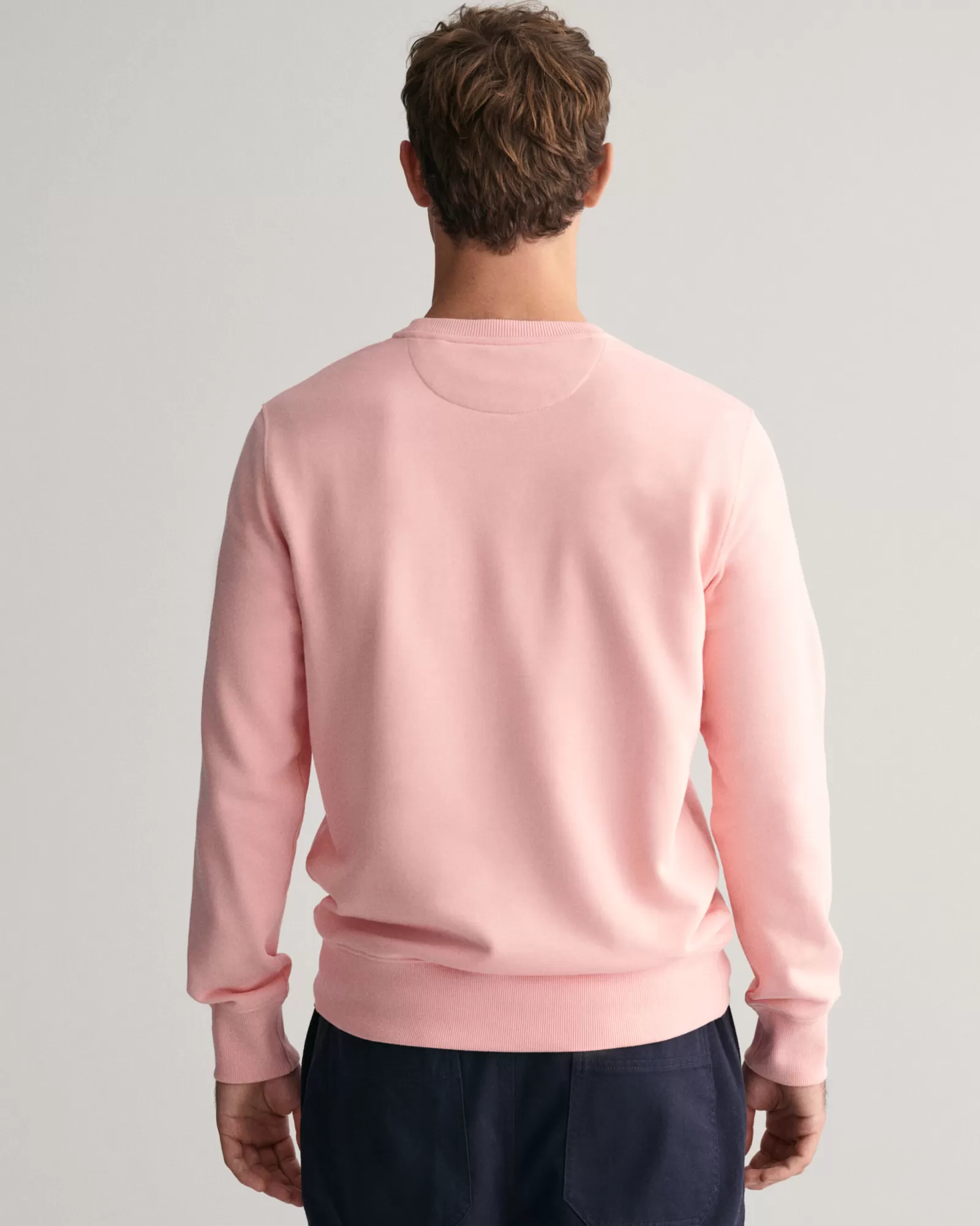 GANT Shield Crew Neck Sweatshirt | Hoodies & Tröjor