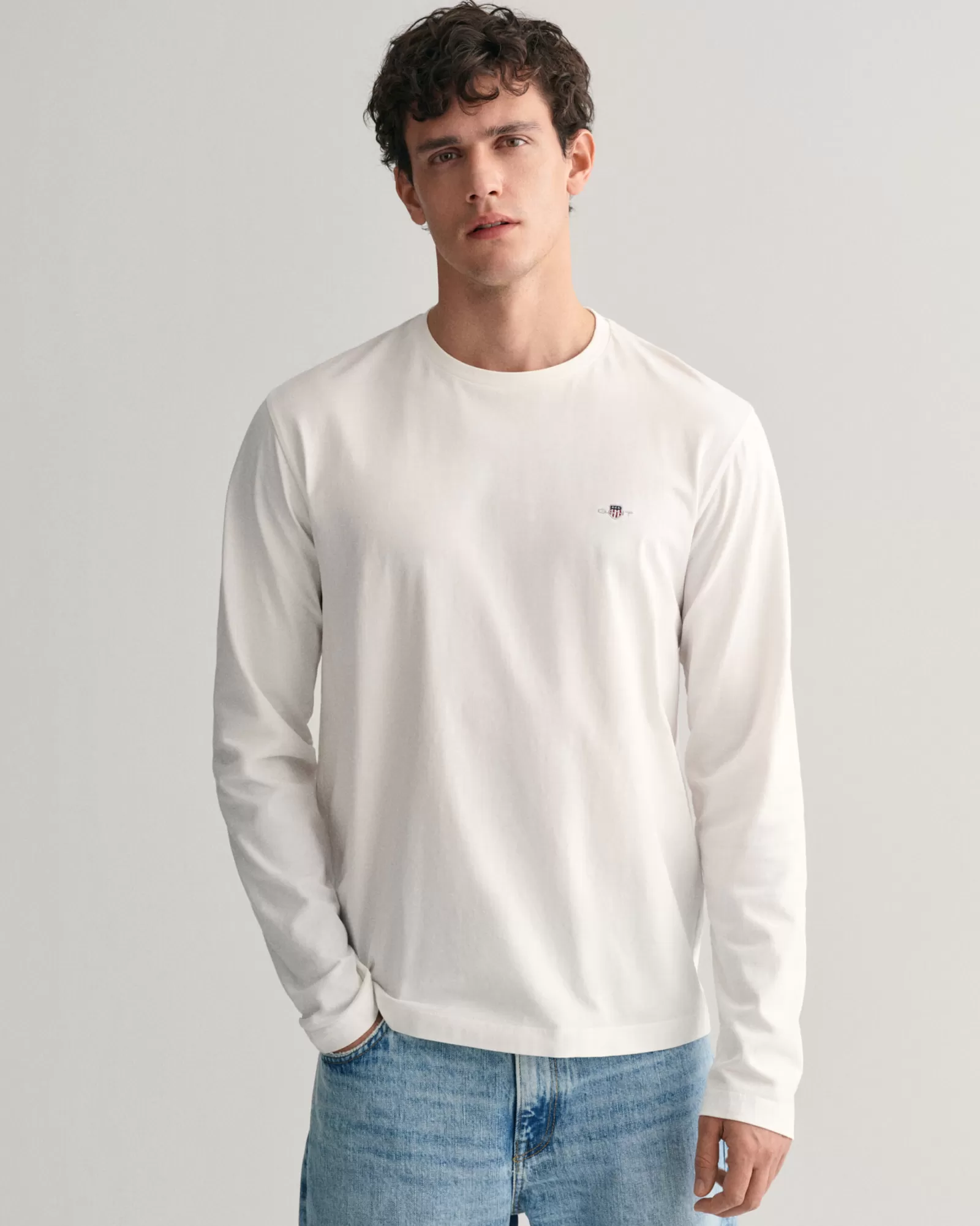 GANT Shield Long Sleeve T-Shirt | T-shirts