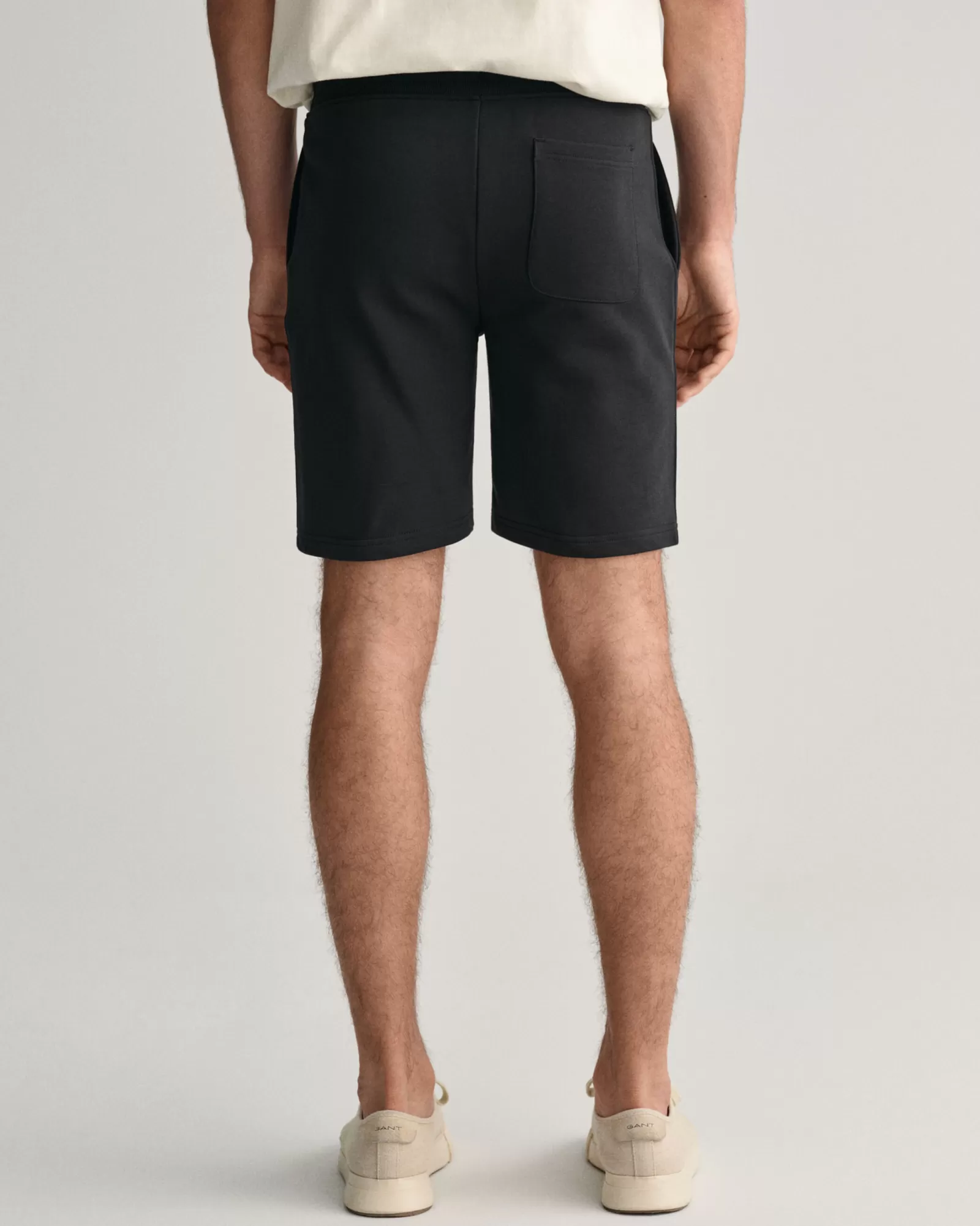 GANT Shield Sweat Shorts | Shorts