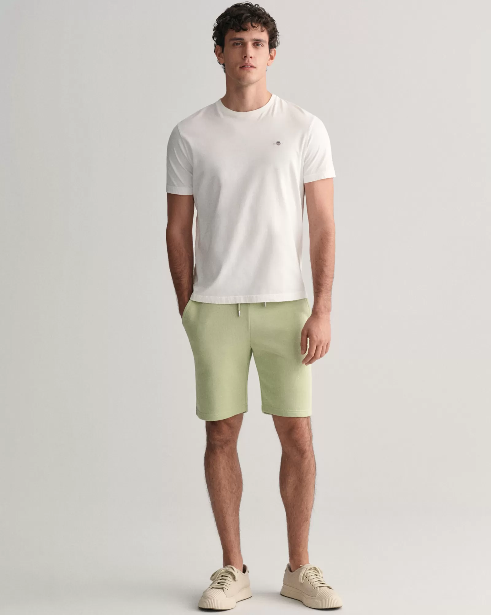 GANT Shield Sweat Shorts | Shorts