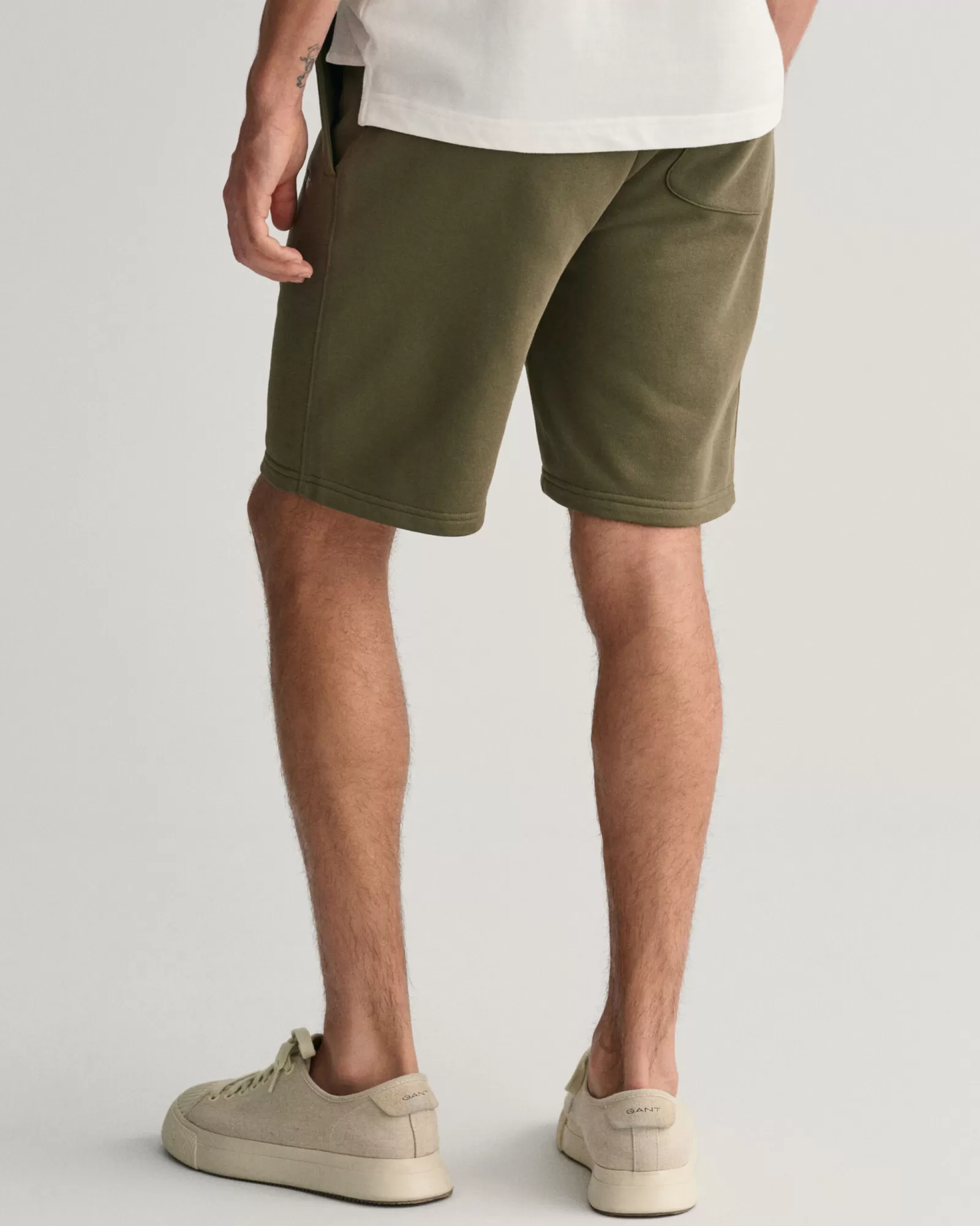 GANT Shield Sweat Shorts | Shorts