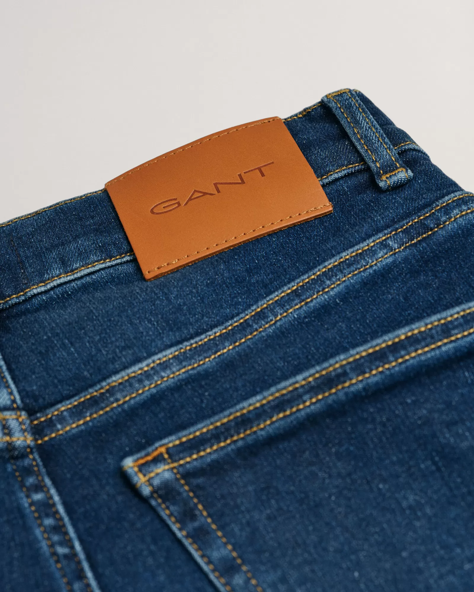 GANT Slim Fit Cropped Jeans | Jeans