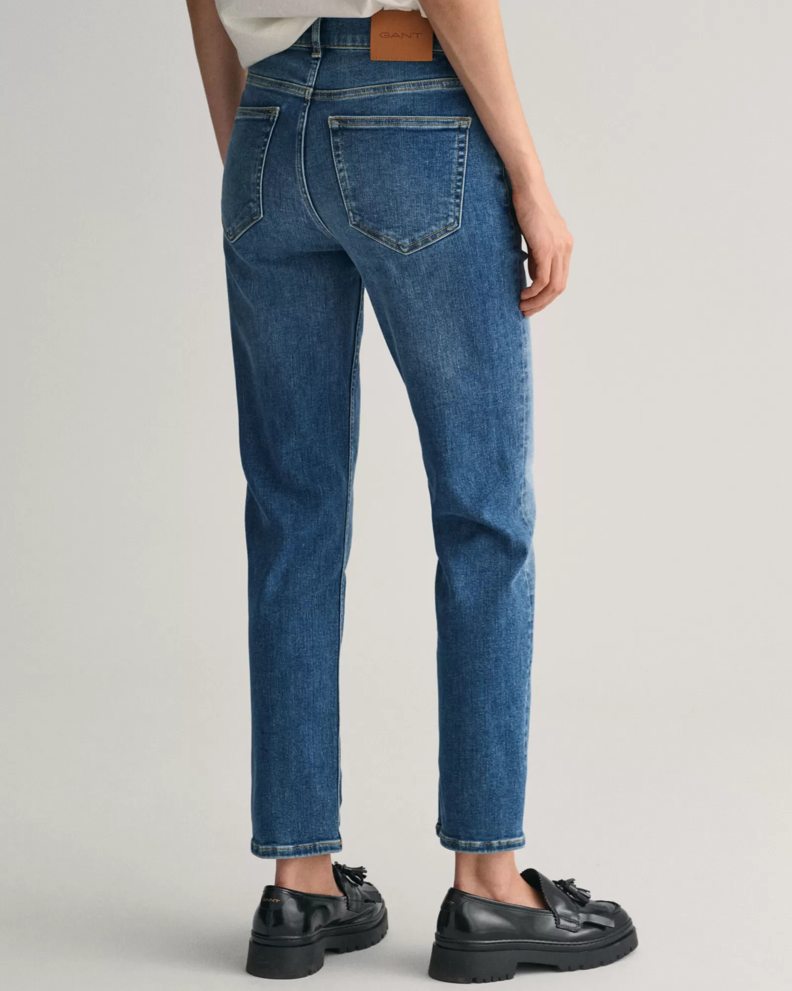 GANT Slim Fit Cropped Jeans | Jeans