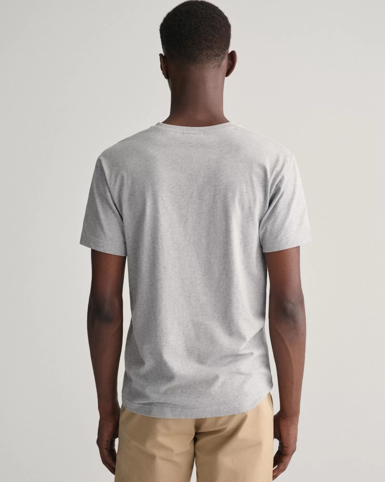 GANT Slim Fit Shield V-Neck T-Shirt | T-shirts