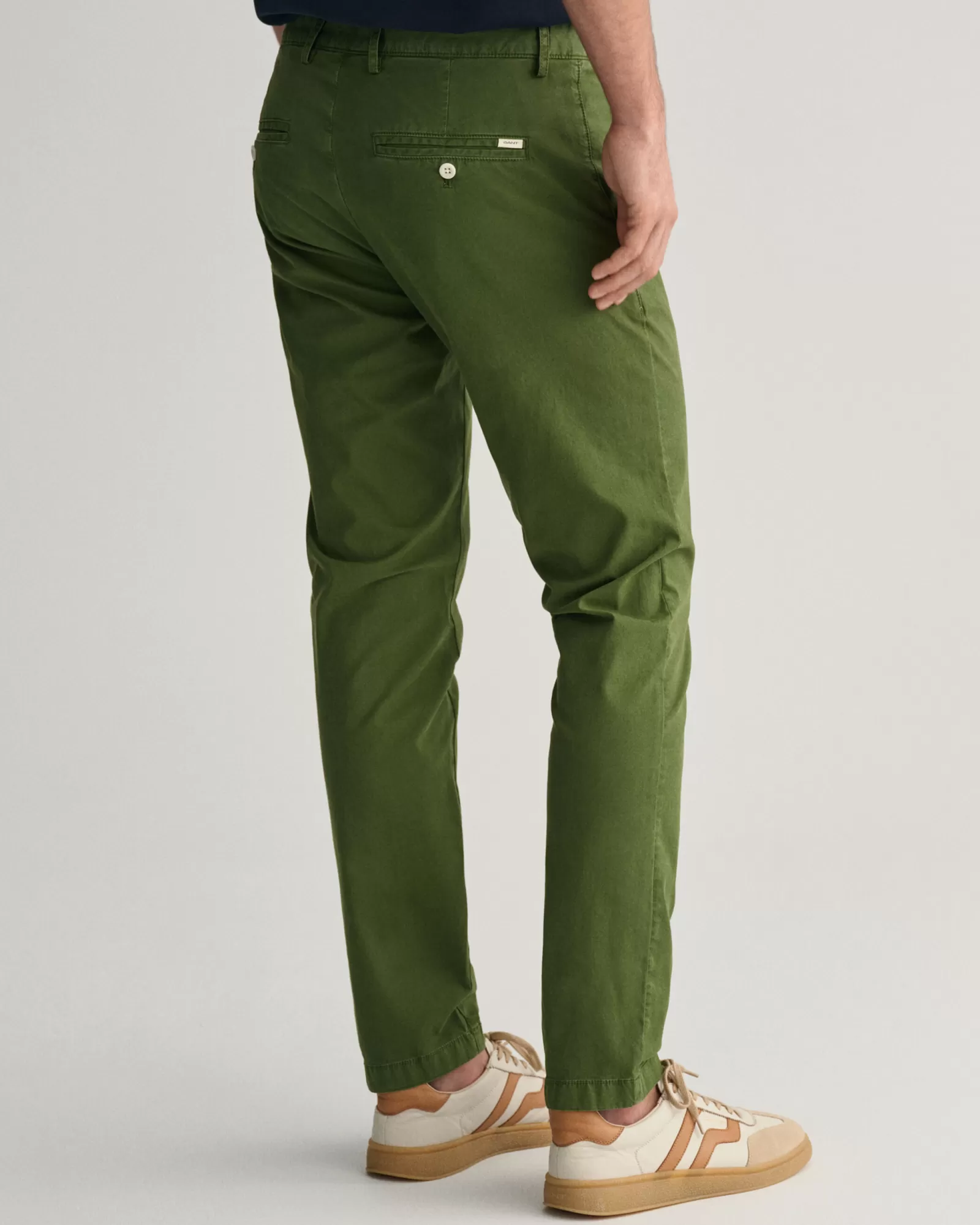 GANT Slim Fit Sunfaded Chinos | Byxor & Chinos