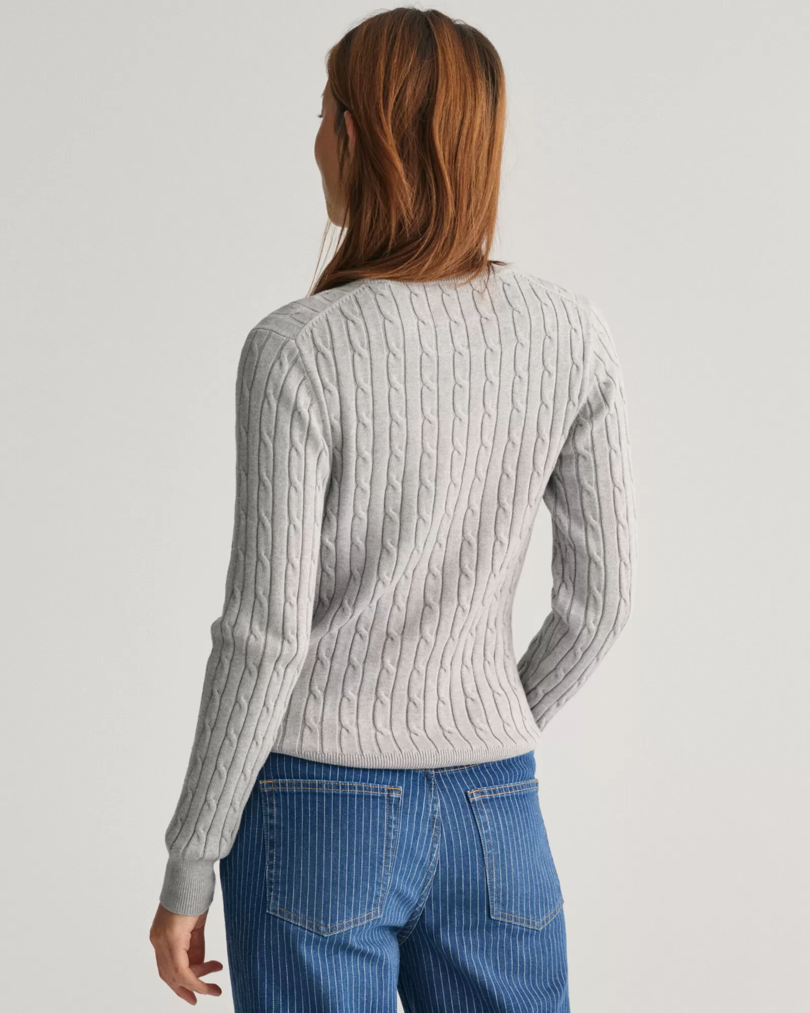 GANT Stretch Cotton Cable Knit Crew Neck Sweater | Stickat