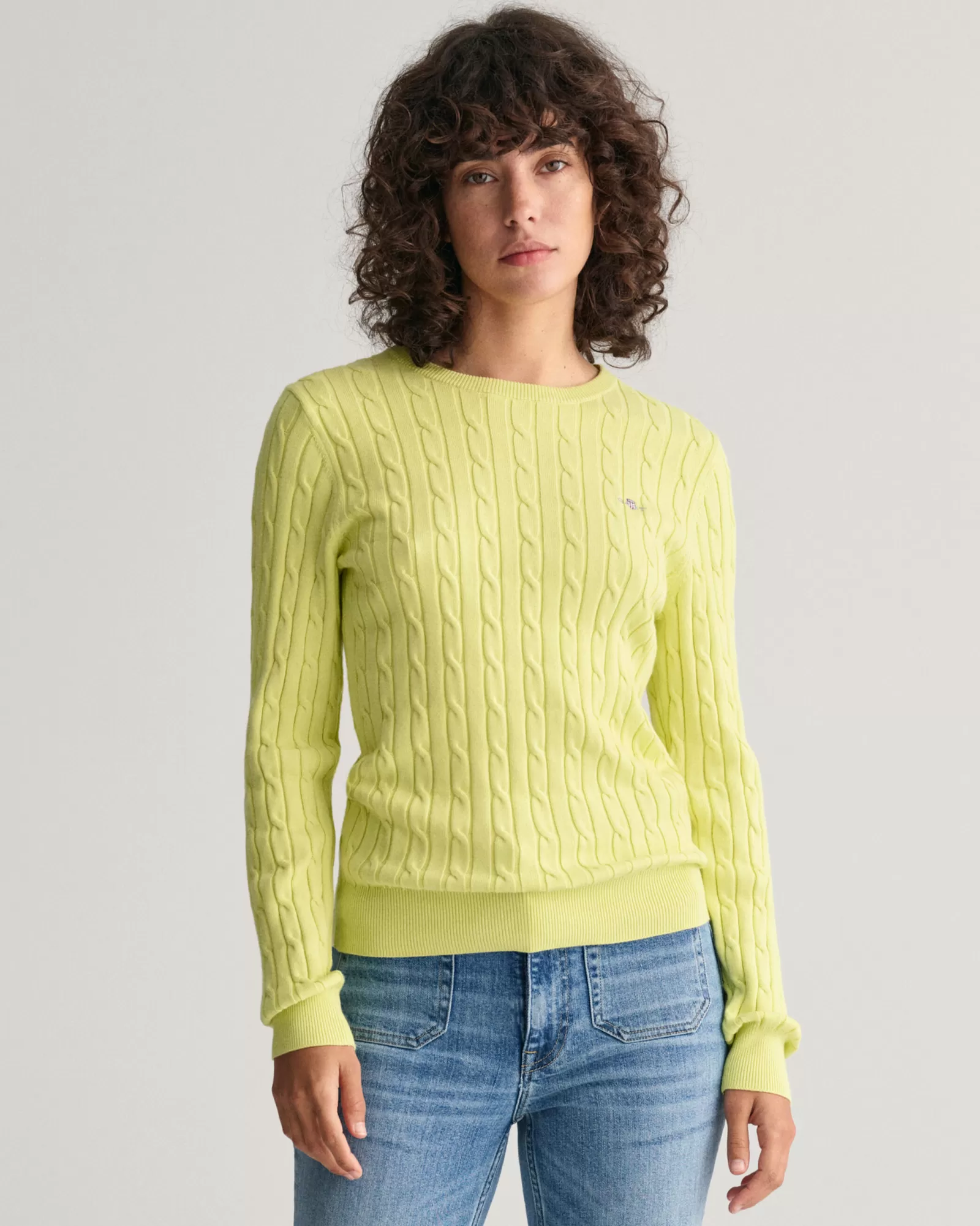 GANT Stretch Cotton Cable Knit Crew Neck Sweater | Stickat