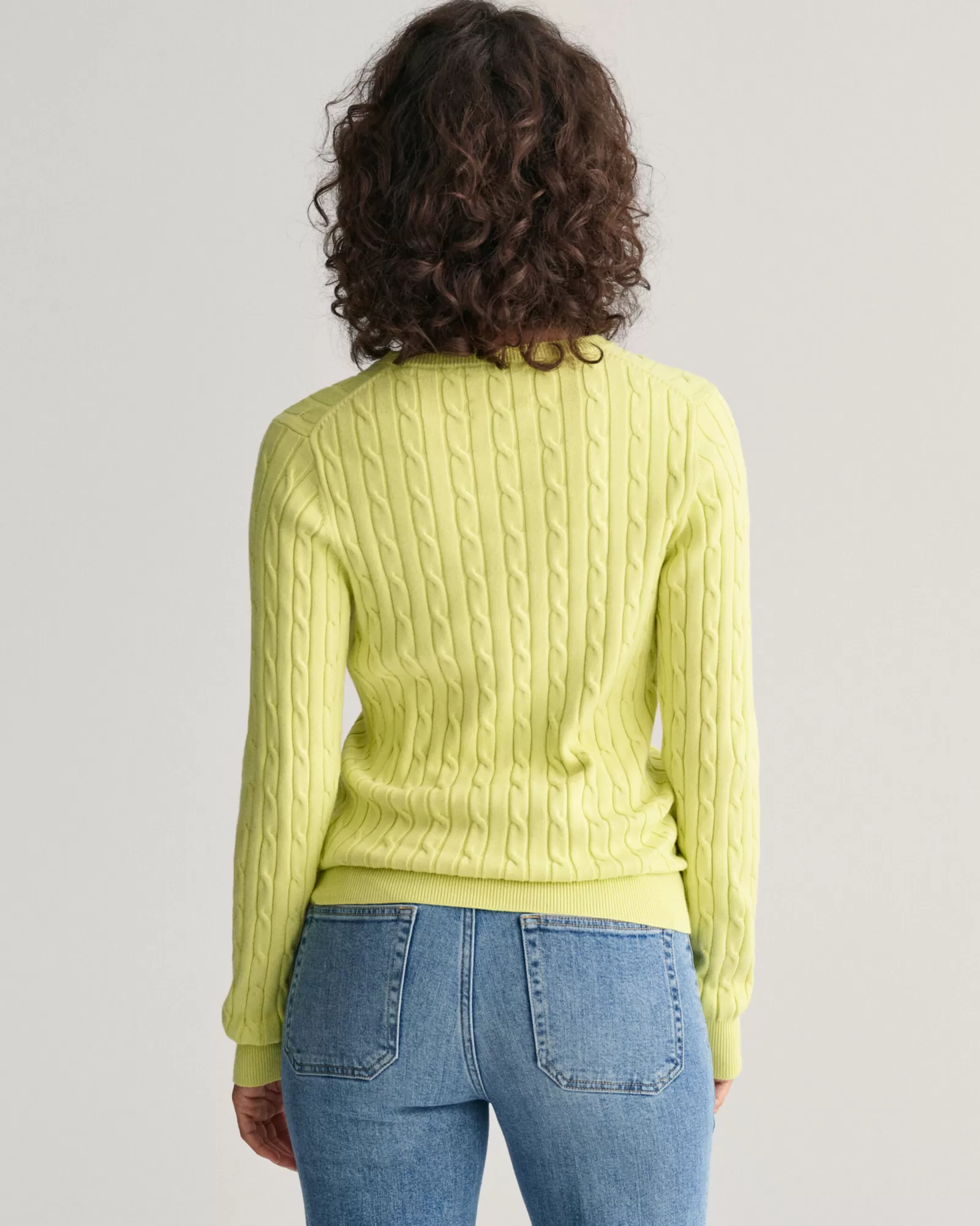 GANT Stretch Cotton Cable Knit Crew Neck Sweater | Stickat