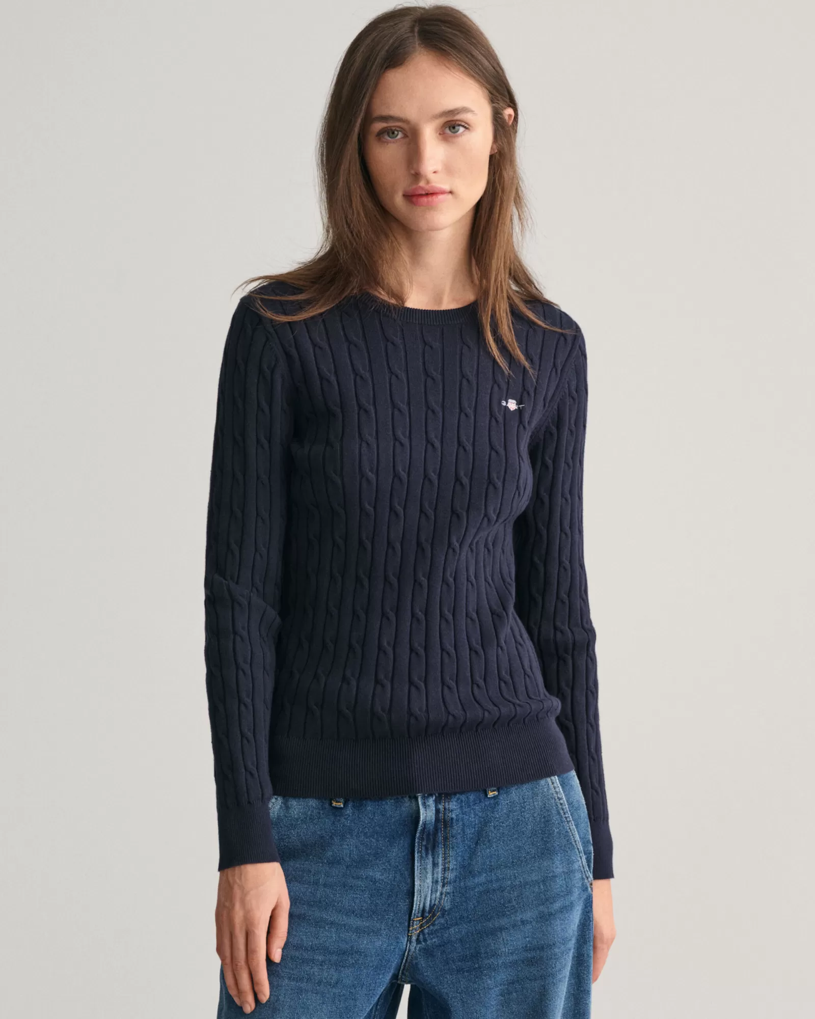 GANT Stretch Cotton Cable Knit Crew Neck Sweater | Stickat