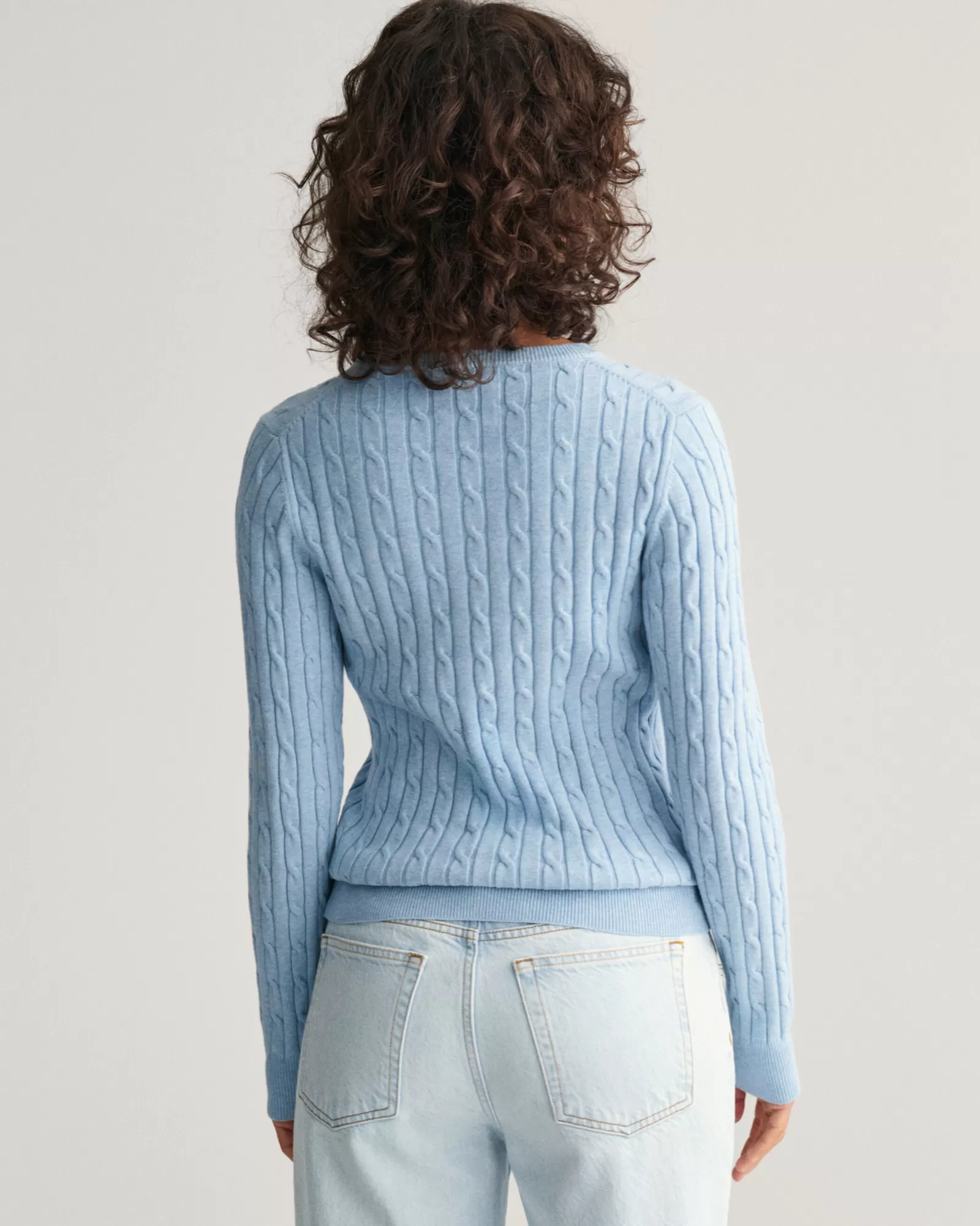 GANT Stretch Cotton Cable Knit Crew Neck Sweater | Stickat