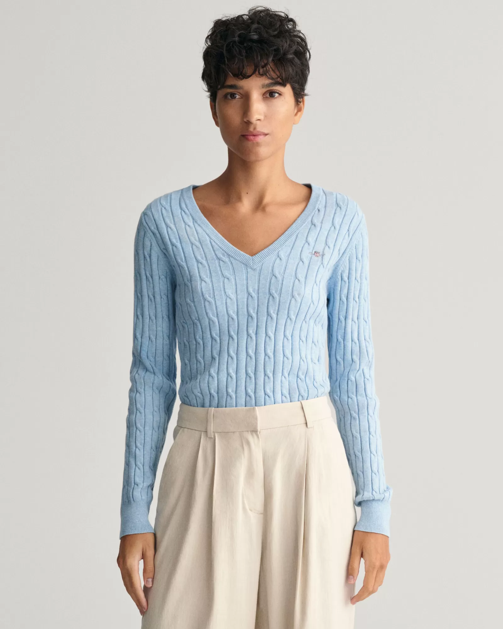 GANT Stretch Cotton Cable Knit V-Neck Sweater | Stickat