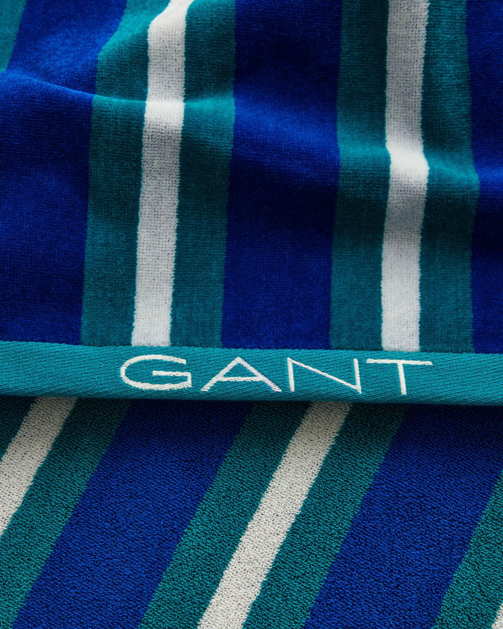 GANT Striped Beach Towel | Handdukar