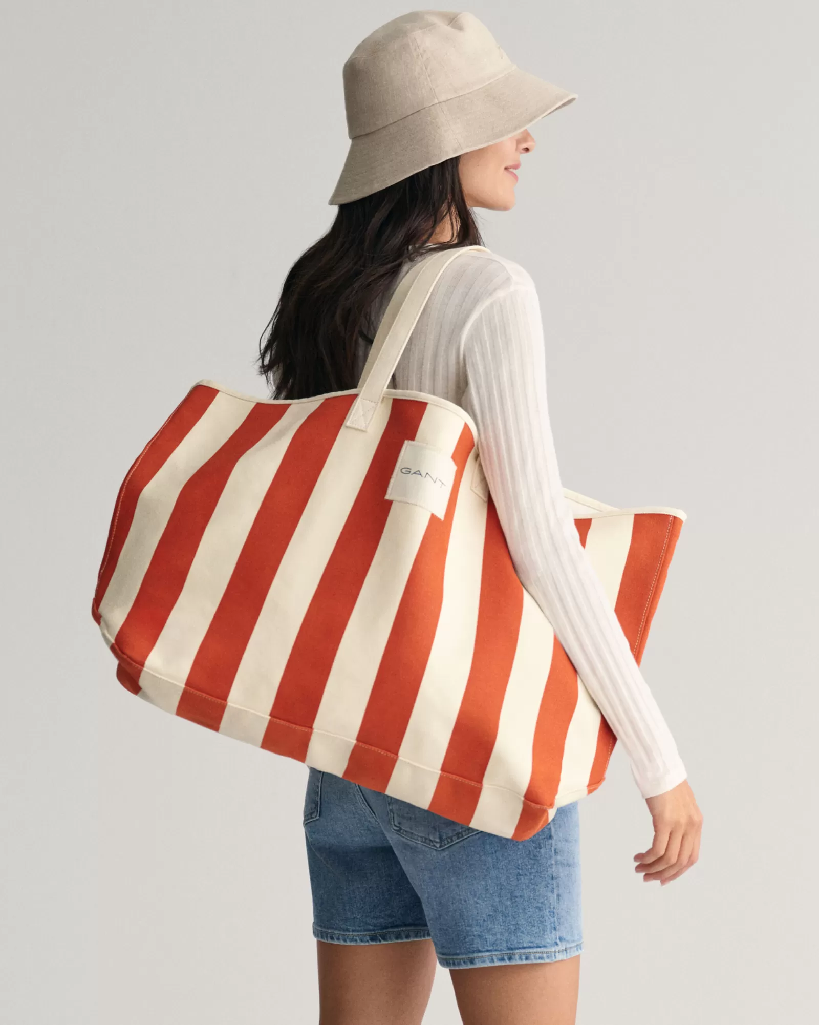 GANT Striped Canvas Beach Bag | Väskor, Plånböcker & Necessärer