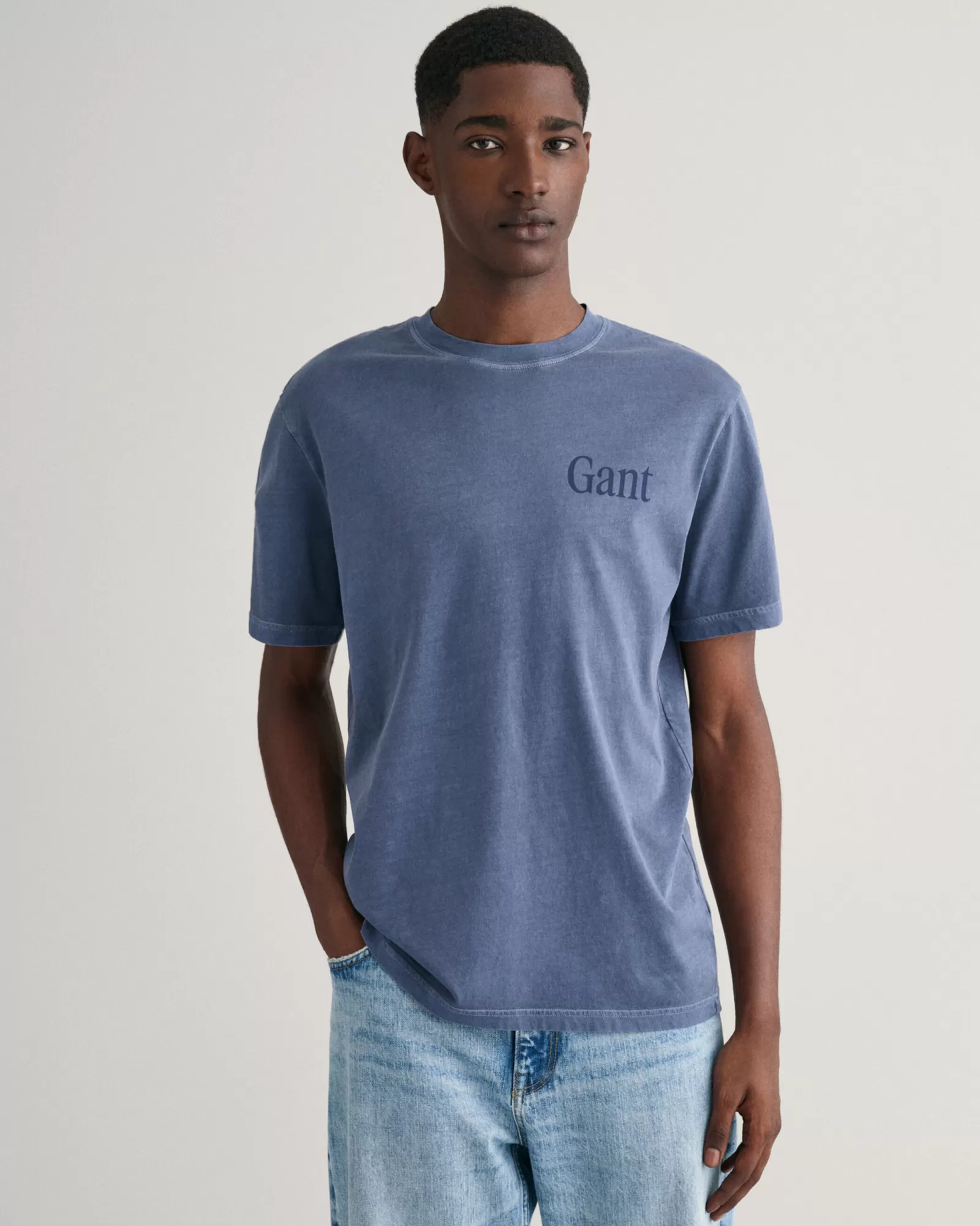 GANT Sunfaded Graphic T-Shirt | T-shirts