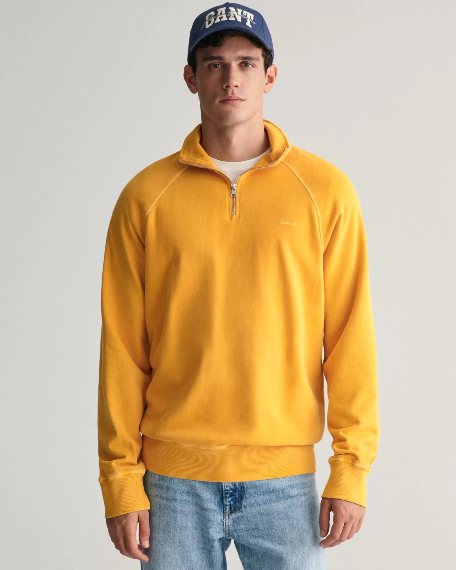 GANT Sunfaded Half-Zip Sweatshirt | Hoodies & Tröjor