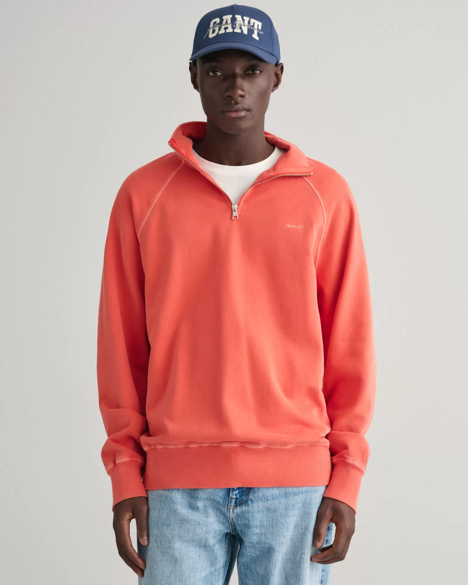 GANT Sunfaded Half-Zip Sweatshirt | Hoodies & Tröjor