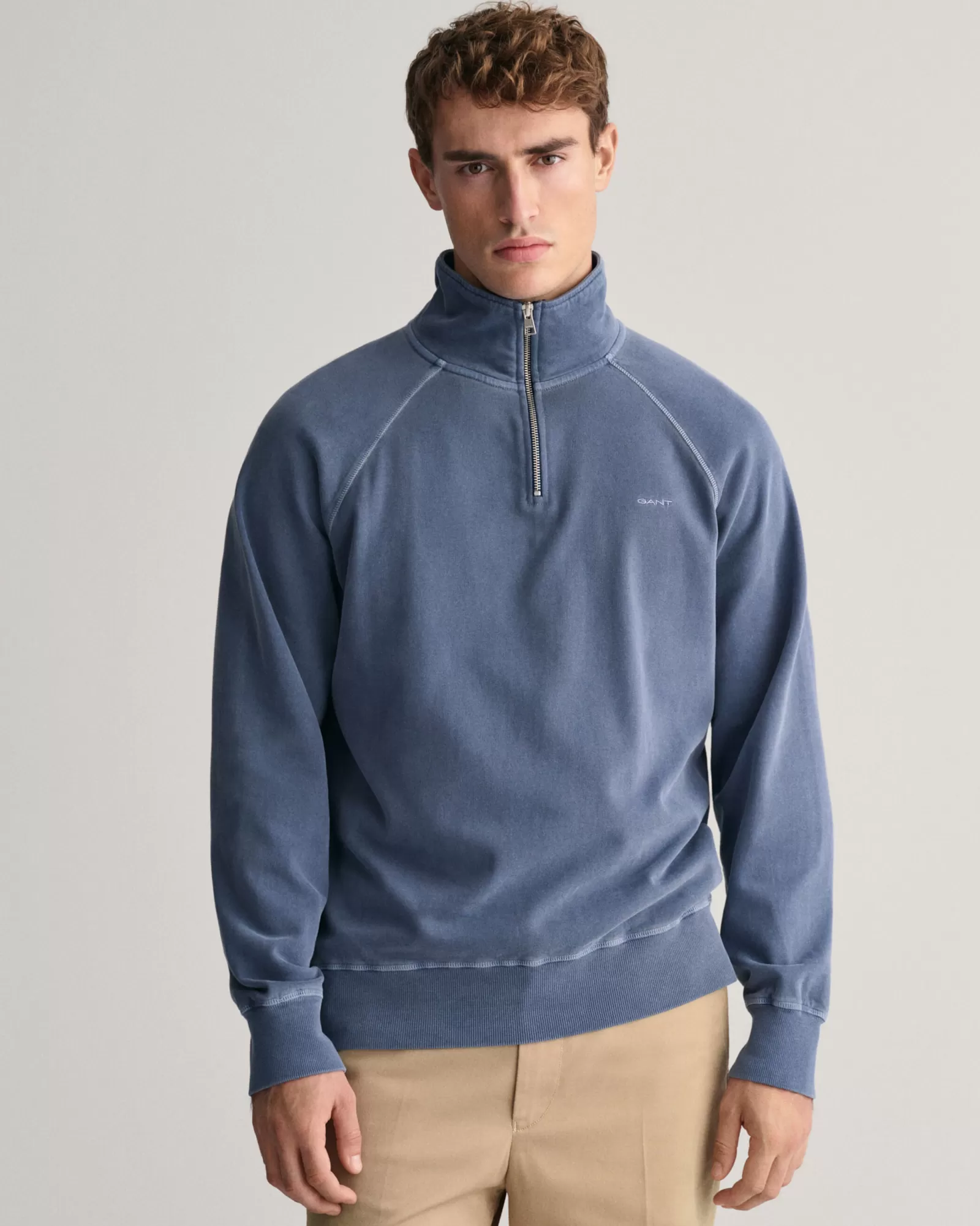 GANT Sunfaded Half-Zip Sweatshirt | Hoodies & Tröjor