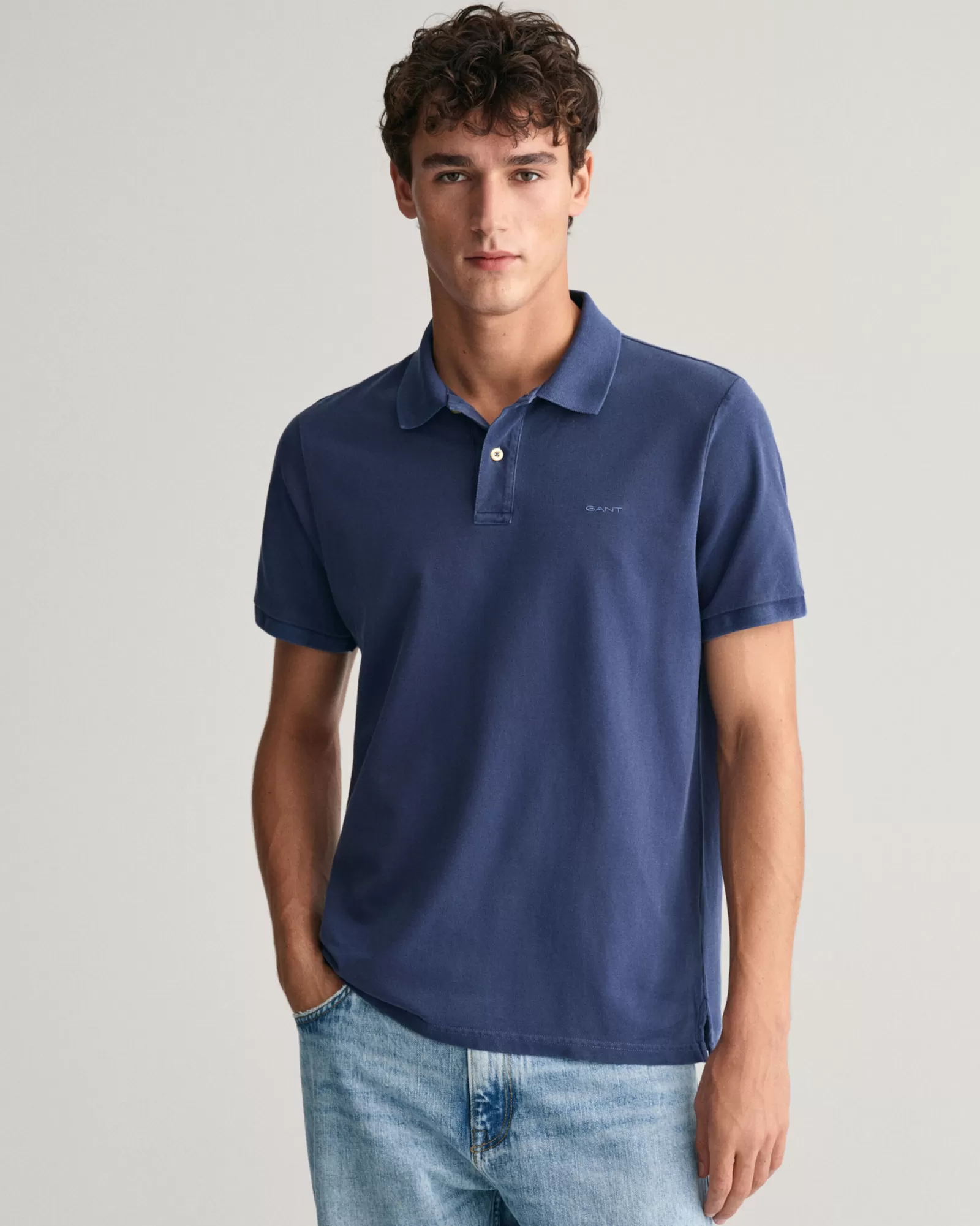 GANT Sunfaded Piqué Polo Shirt | Pikéer