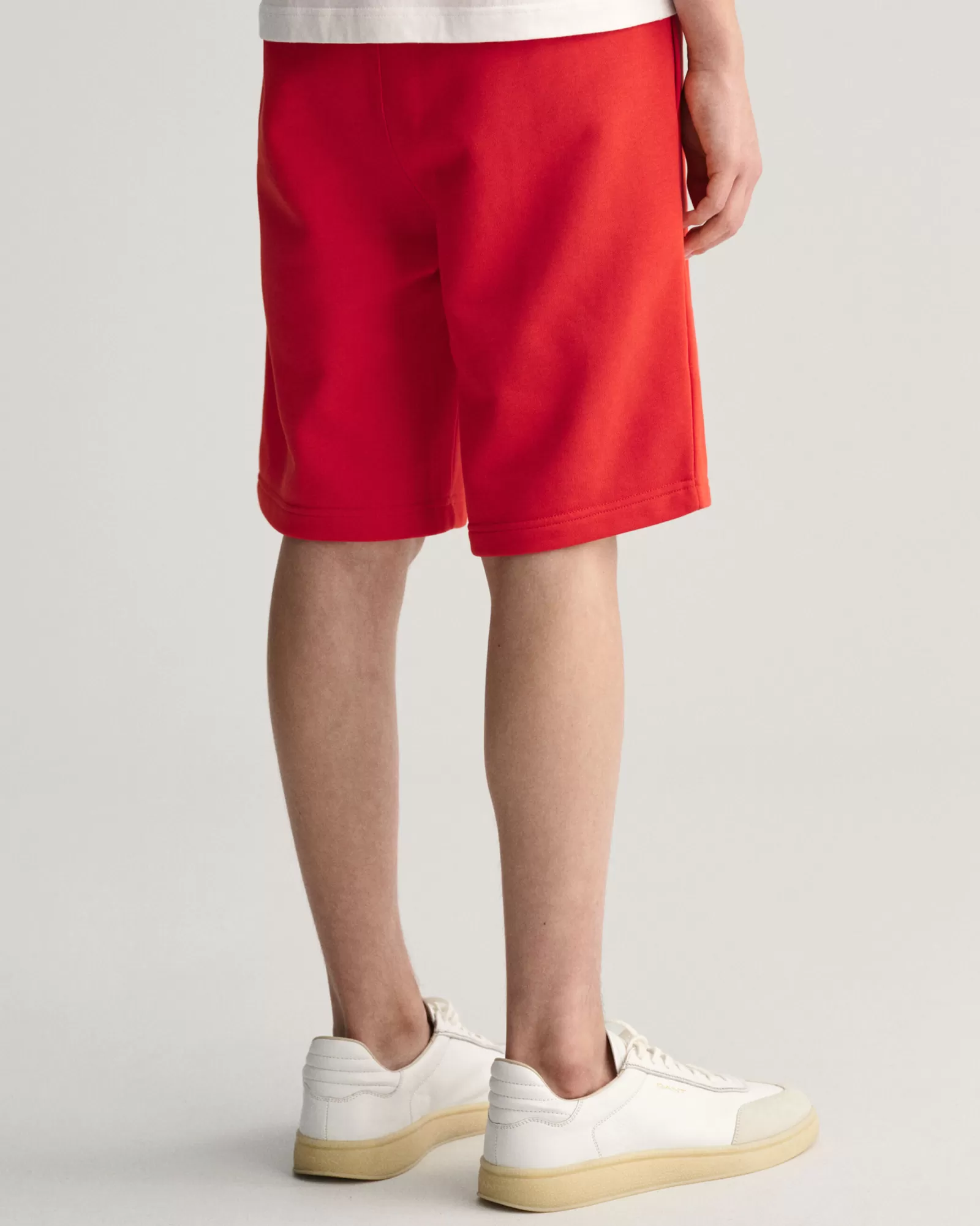 GANT Teen Boys Shield Sweat Shorts | Barn Shorts | Byxor