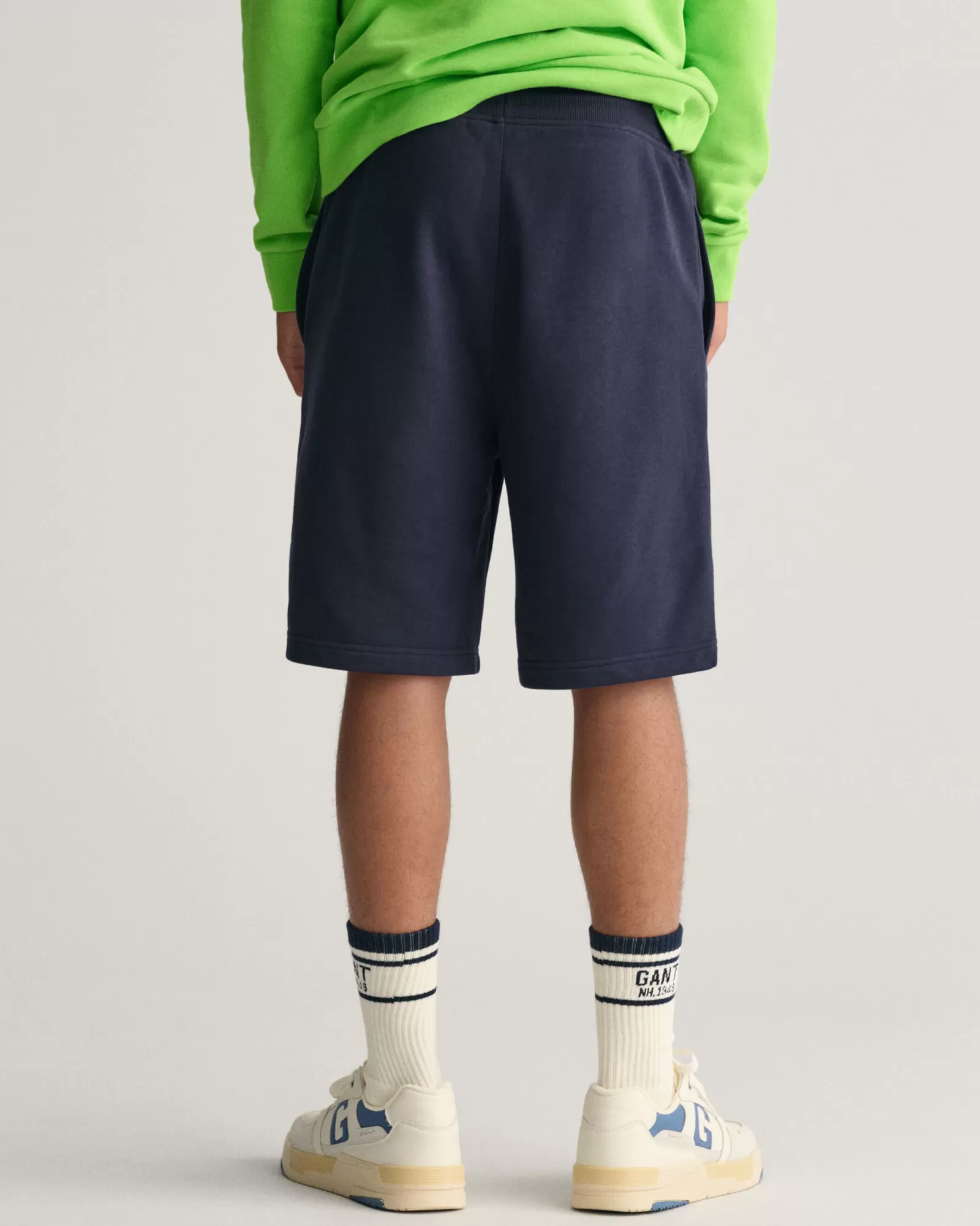 GANT Teen Boys Shield Sweat Shorts | Barn Byxor