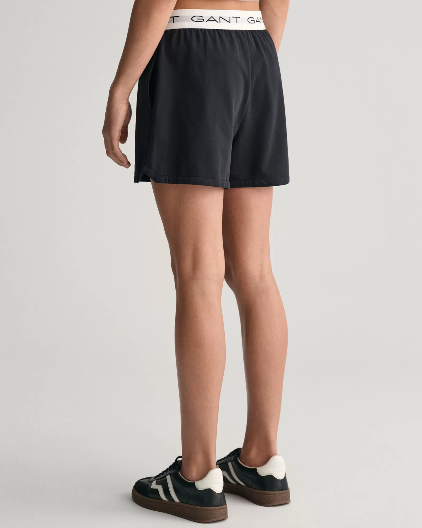 GANT Teen Girls Sweat Shorts | Barn Byxor | Byxor