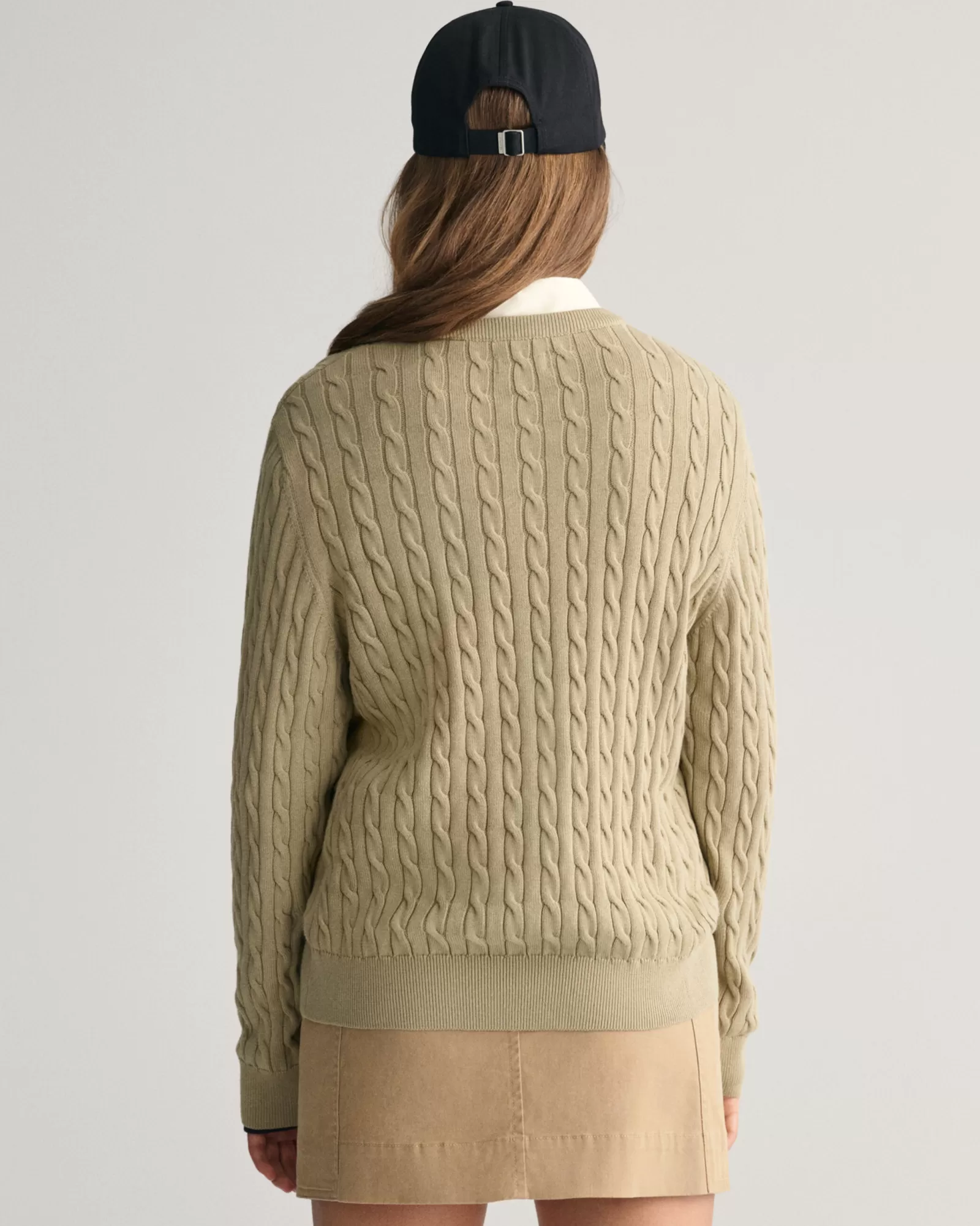 GANT Teens Shield Cotton Cable Knit Crew Neck Sweater | Barn Stickat