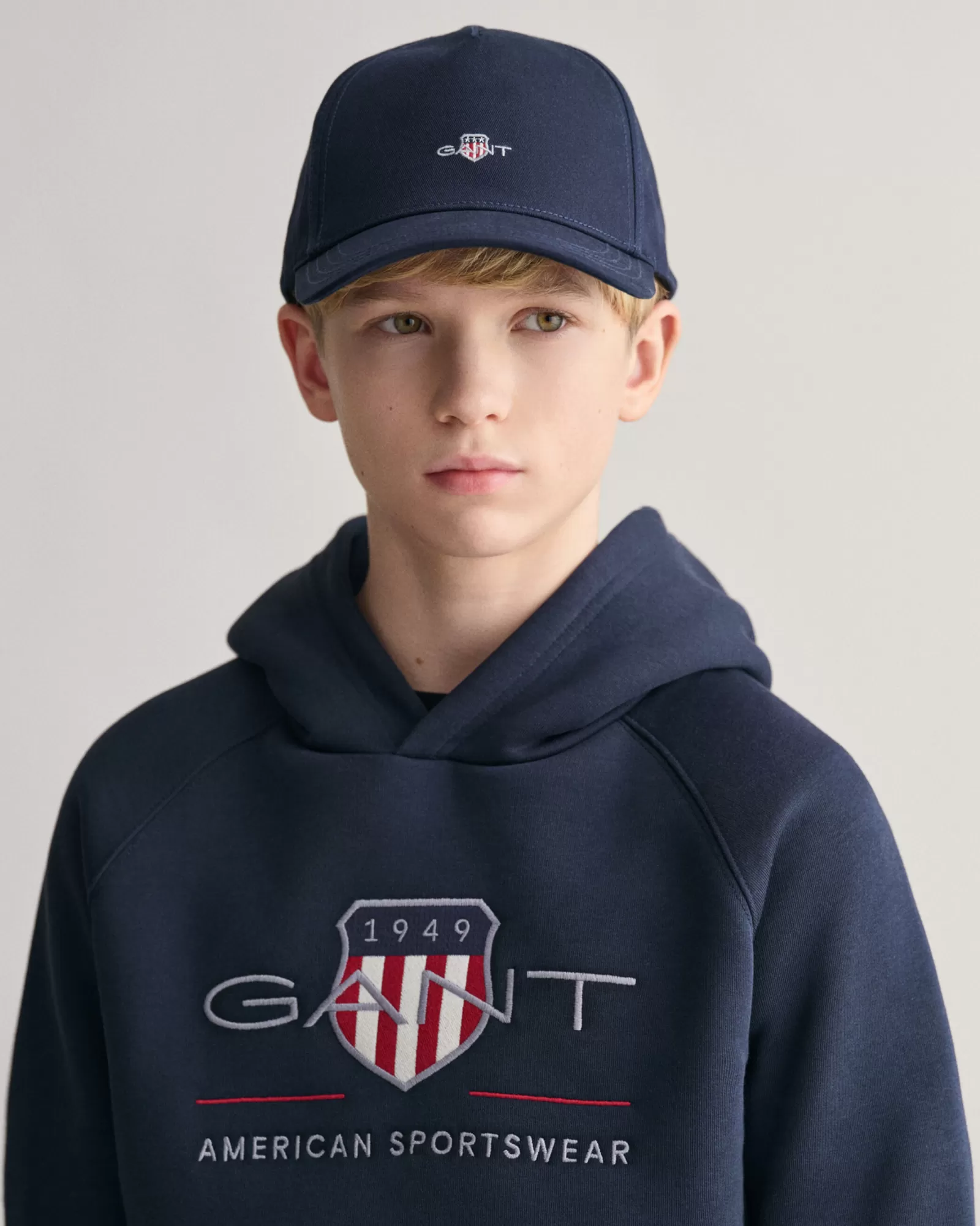 GANT Teens Shield Cotton Twill Cap | Barn Accessoarer | Accessoarer