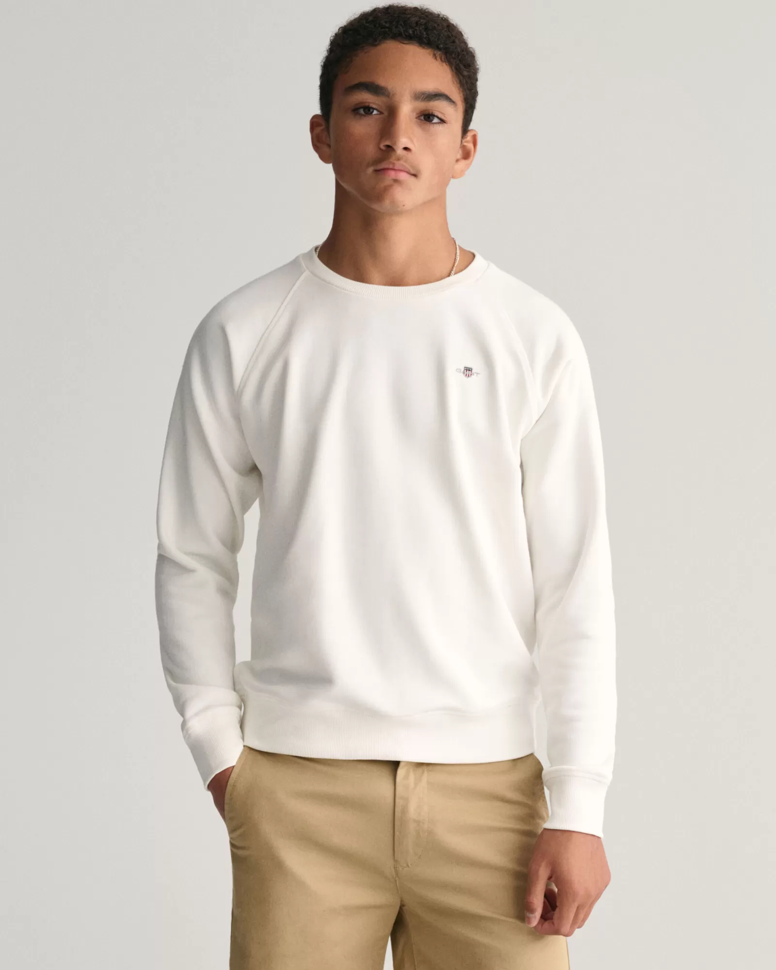 GANT Teens Shield Crew Neck Sweatshirt | Barn Hoodies & Tröjor | Hoodies & Tröjor