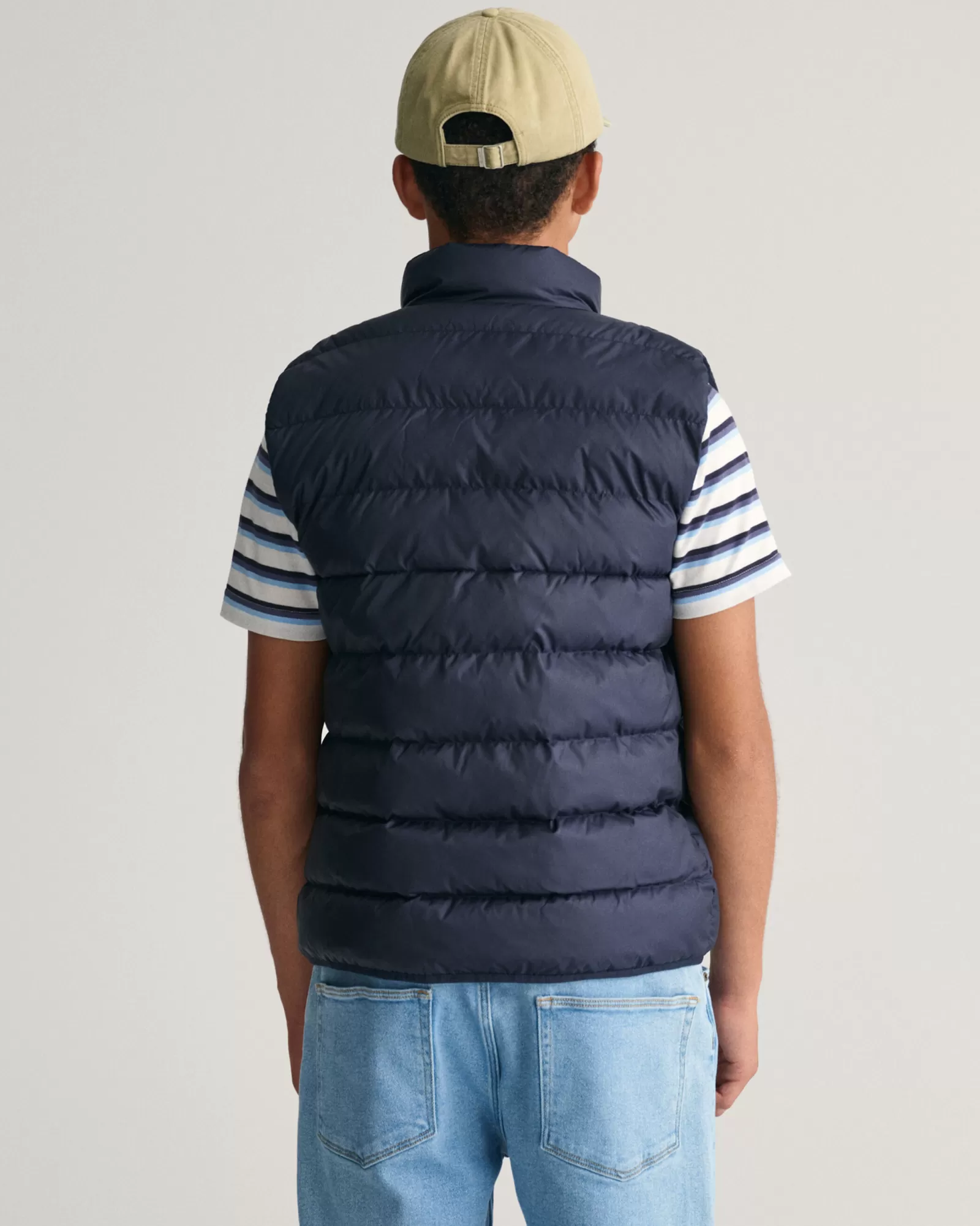 GANT Teens Shield Light Padded Vest | Barn Jackor