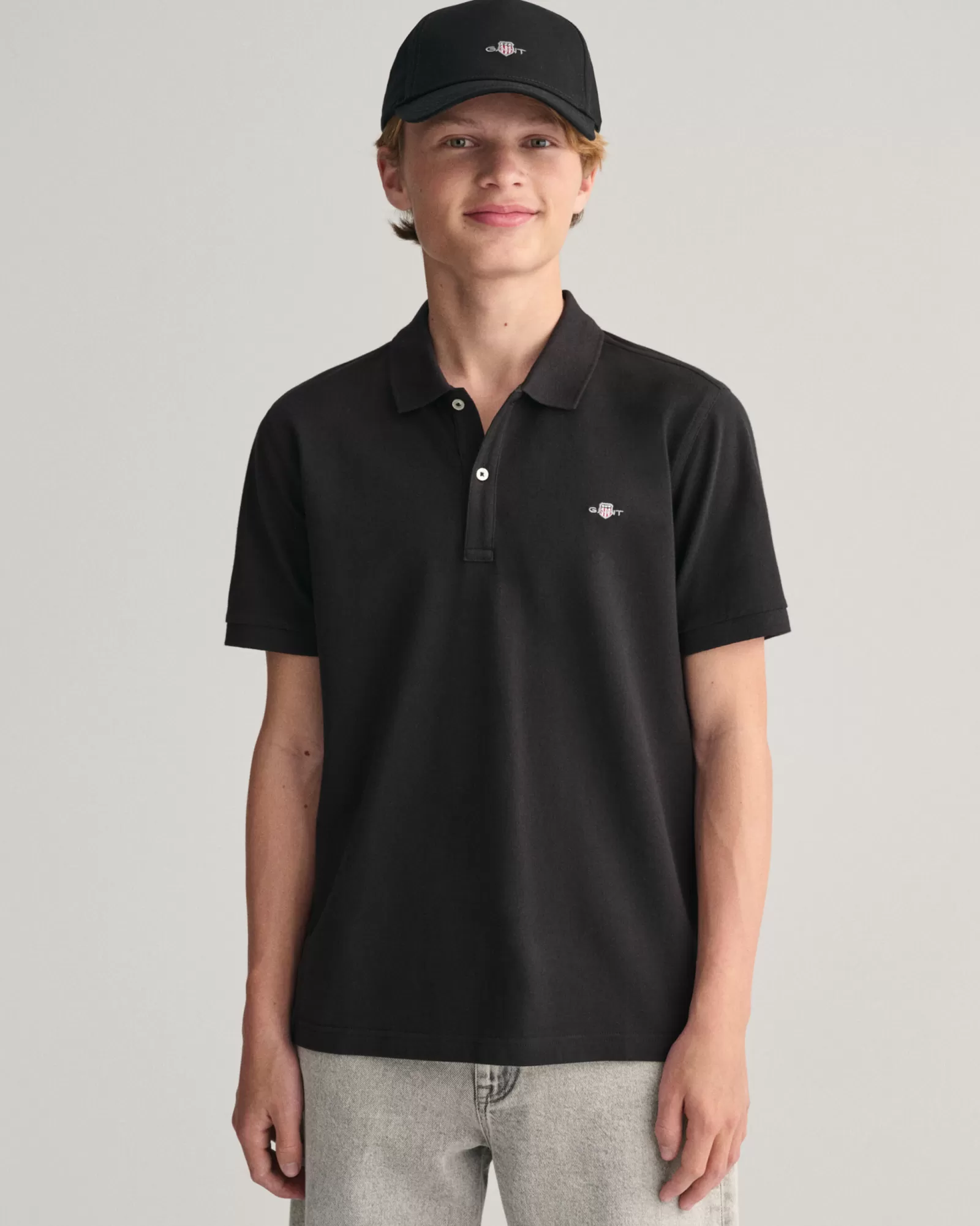 GANT Teens Shield Piqué Polo Shirt | Barn T-Shirts & Pikéer | T-Shirts & Pikéer