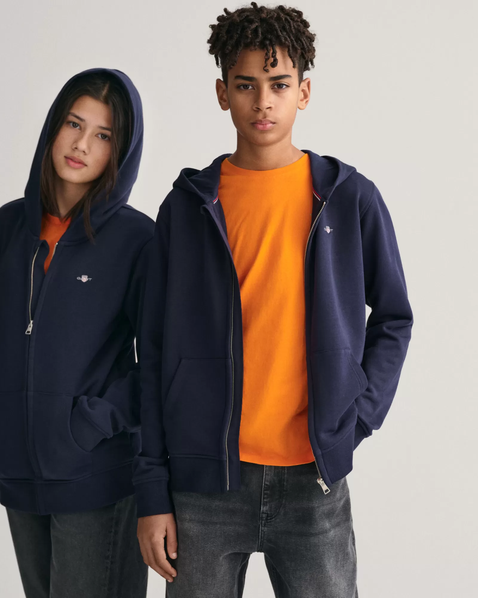 GANT Teens Shield Zip Hoodie | Barn Hoodies & Tröjor | Hoodies & Tröjor