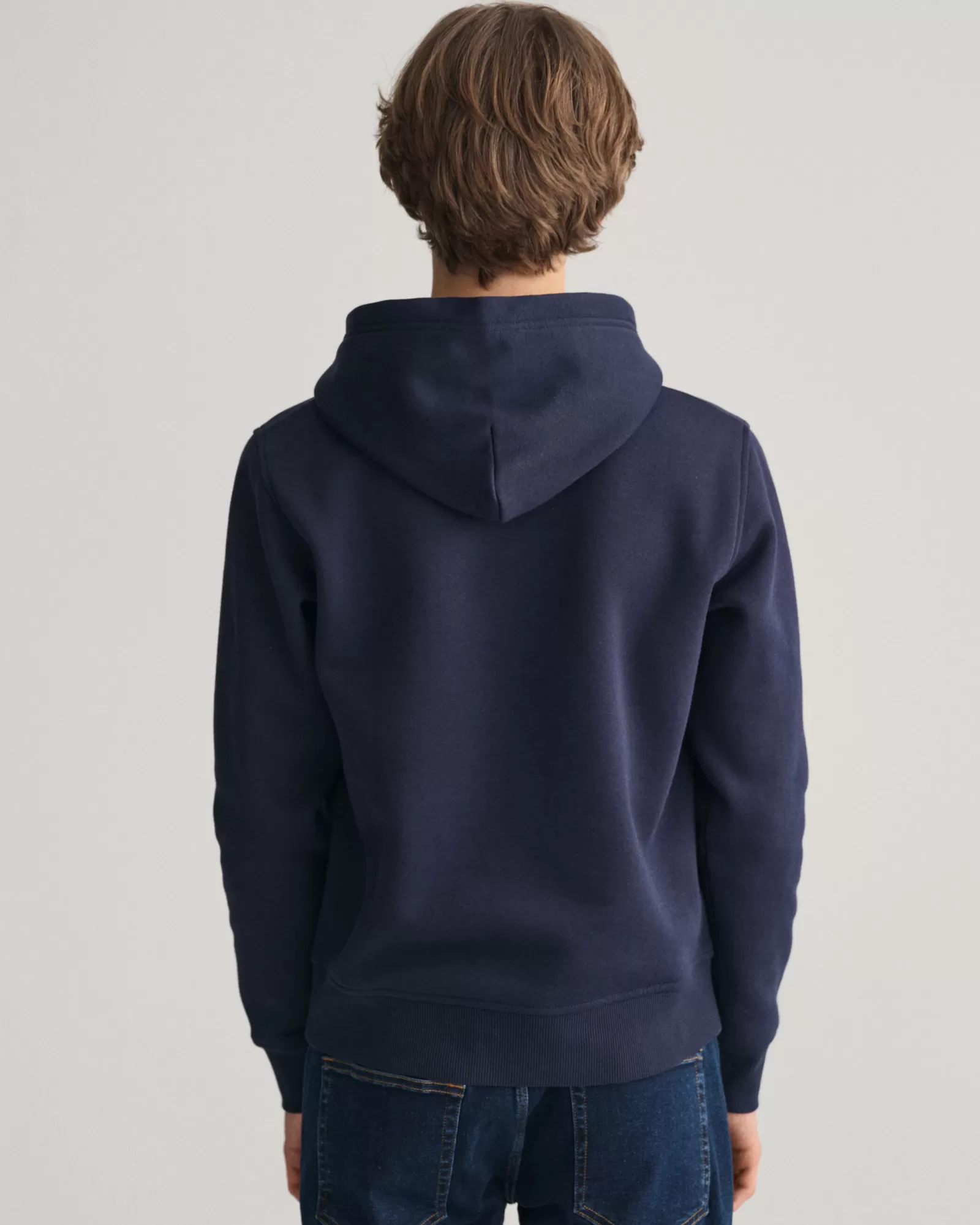 GANT Teens Tonal Shield Hoodie | Barn Hoodies & Tröjor | Hoodies & Tröjor