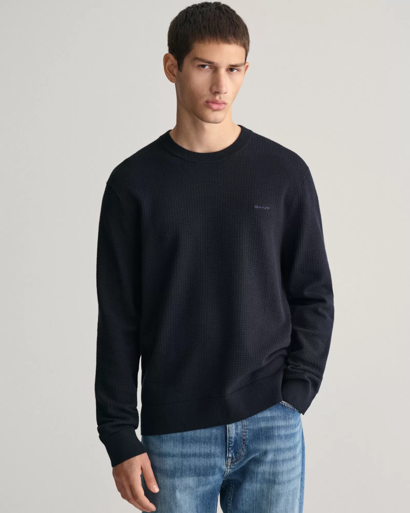 GANT Textured Cotton Crew Neck Sweater | Stickat