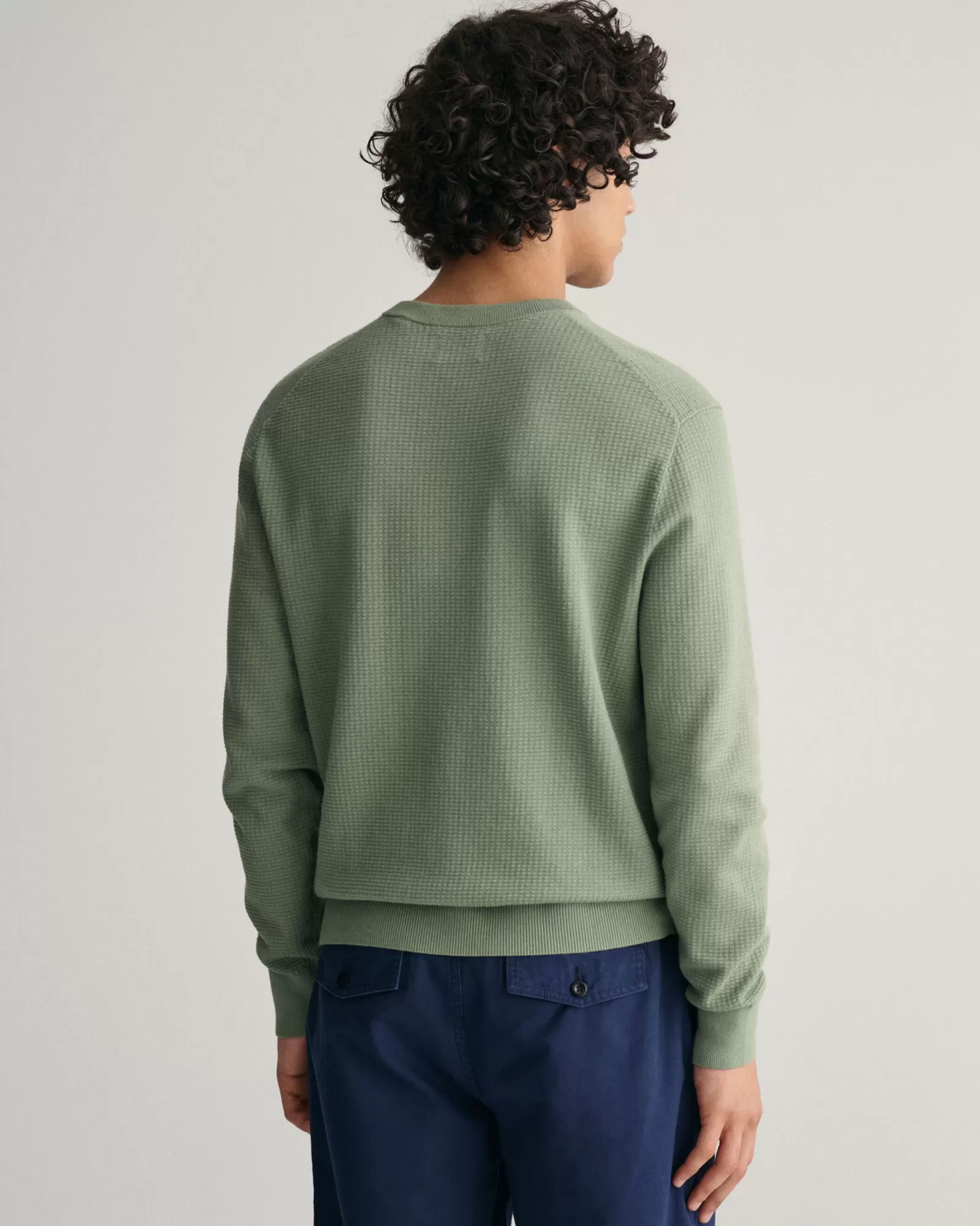 GANT Textured Cotton Crew Neck Sweater | Stickat