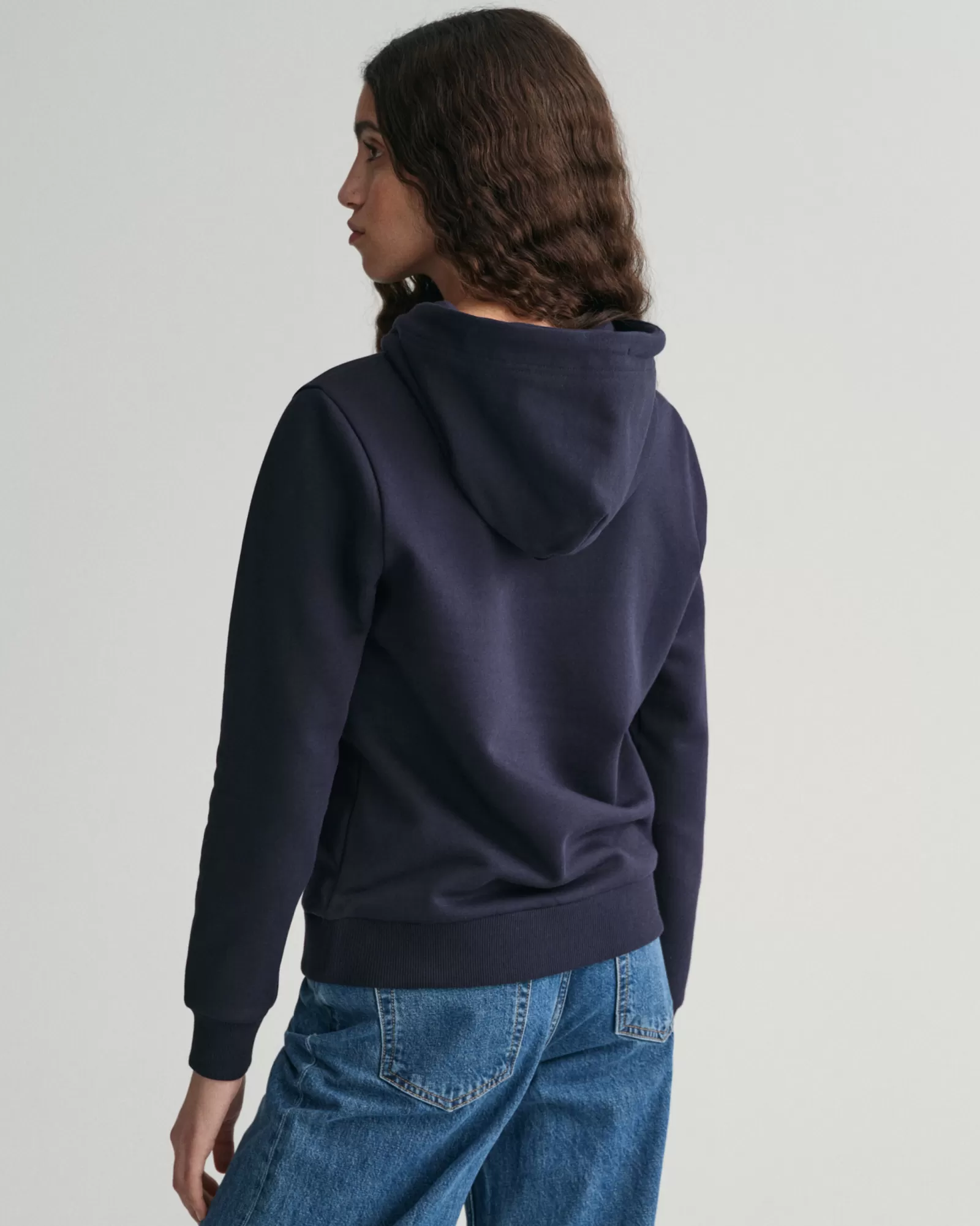 GANT Tonal Archive Shield Hoodie | Hoodies & Tröjor