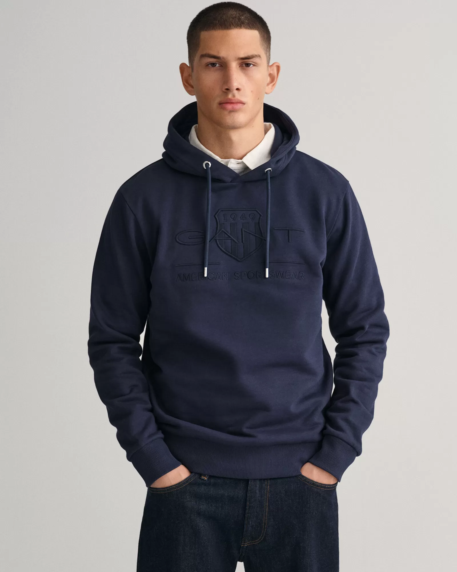 GANT Tonal Archive Shield Hoodie | Hoodies & Tröjor