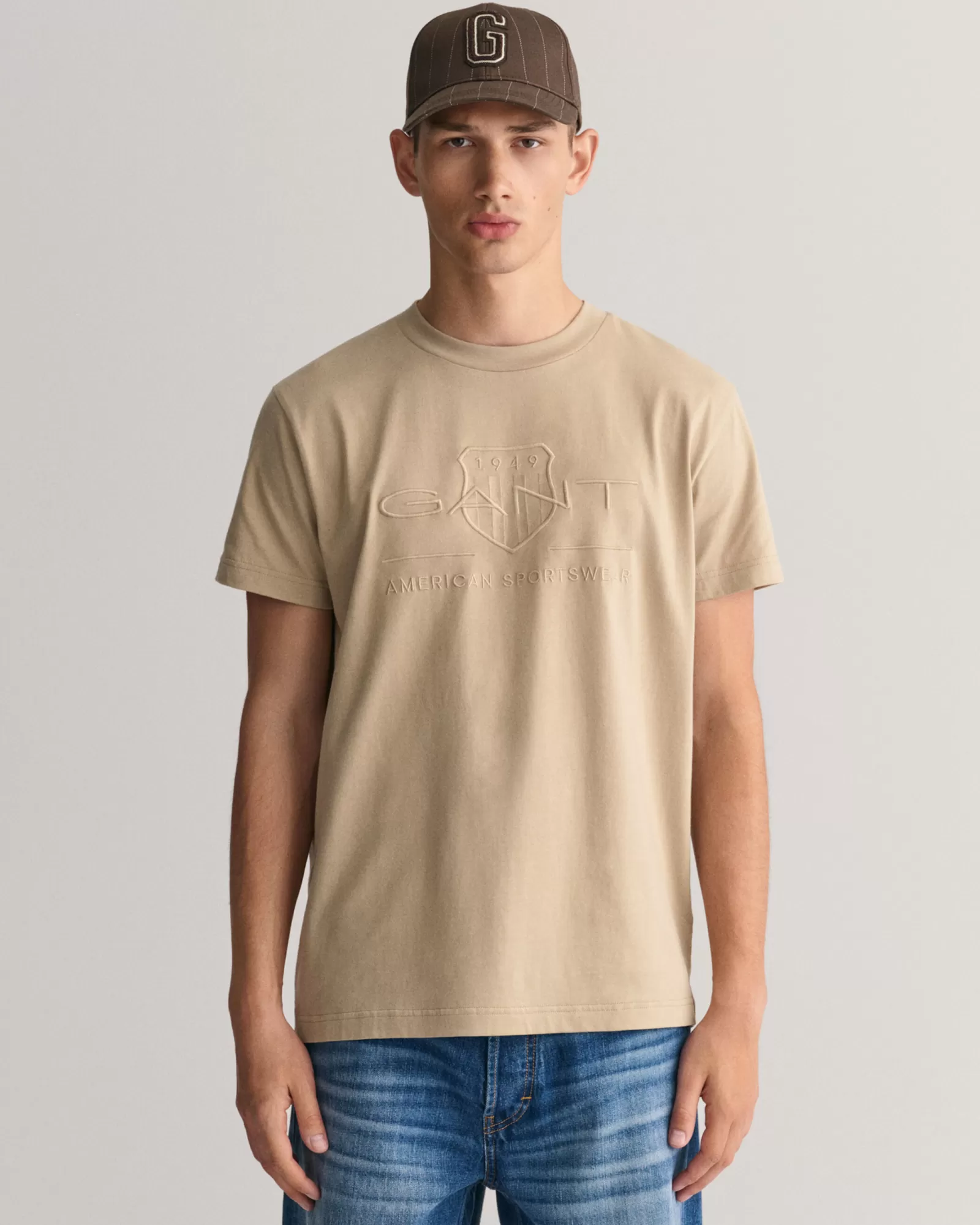 GANT Tonal Archive Shield T-Shirt | T-shirts