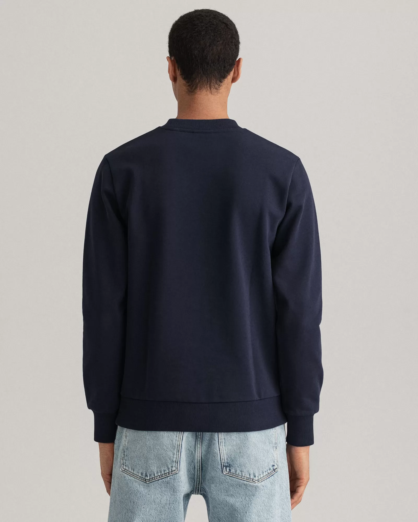 GANT Tonal Shield Crew Neck Sweatshirt | Hoodies & Tröjor